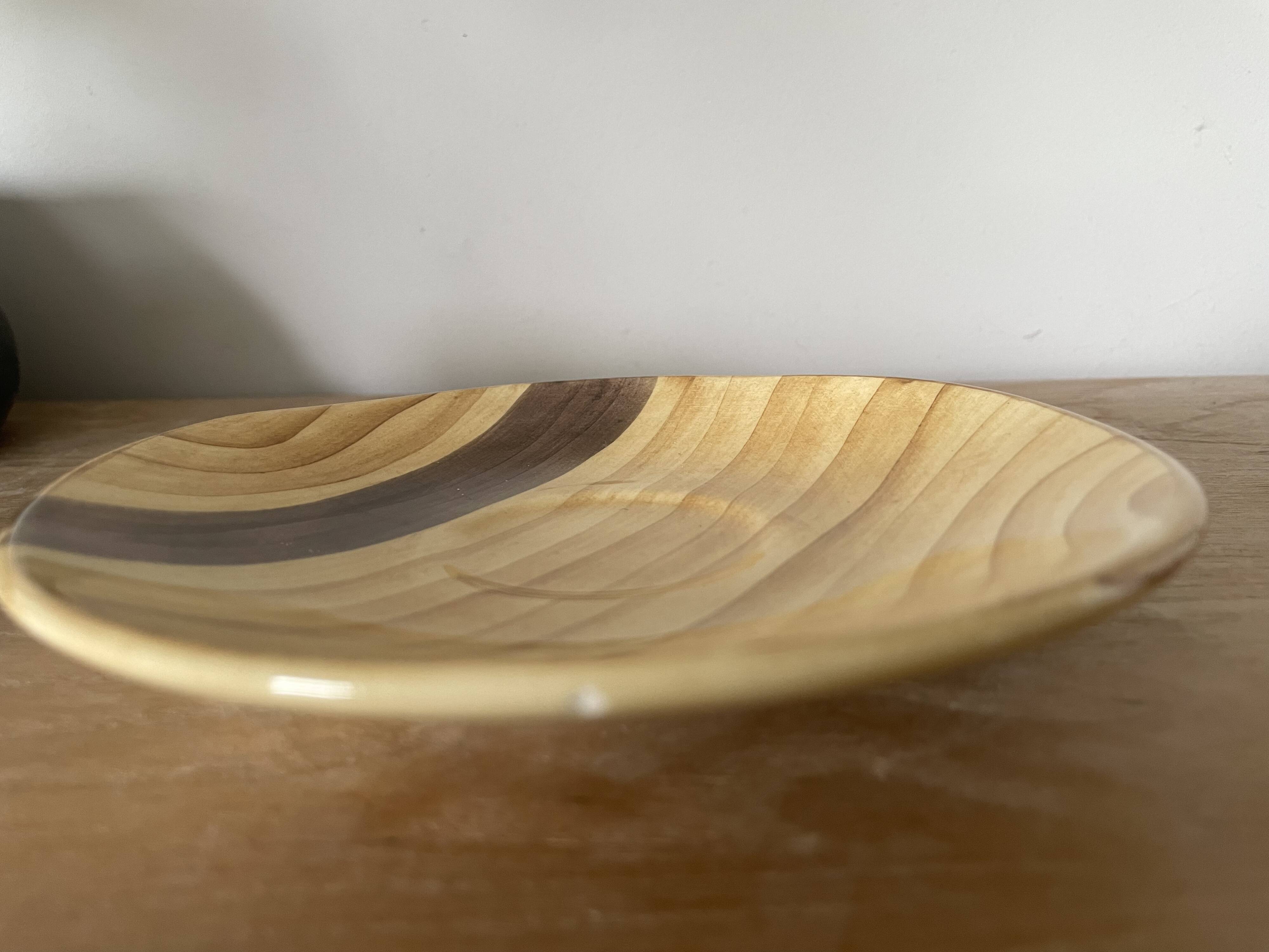 Ensemble tasse et sous tasse imitation bois