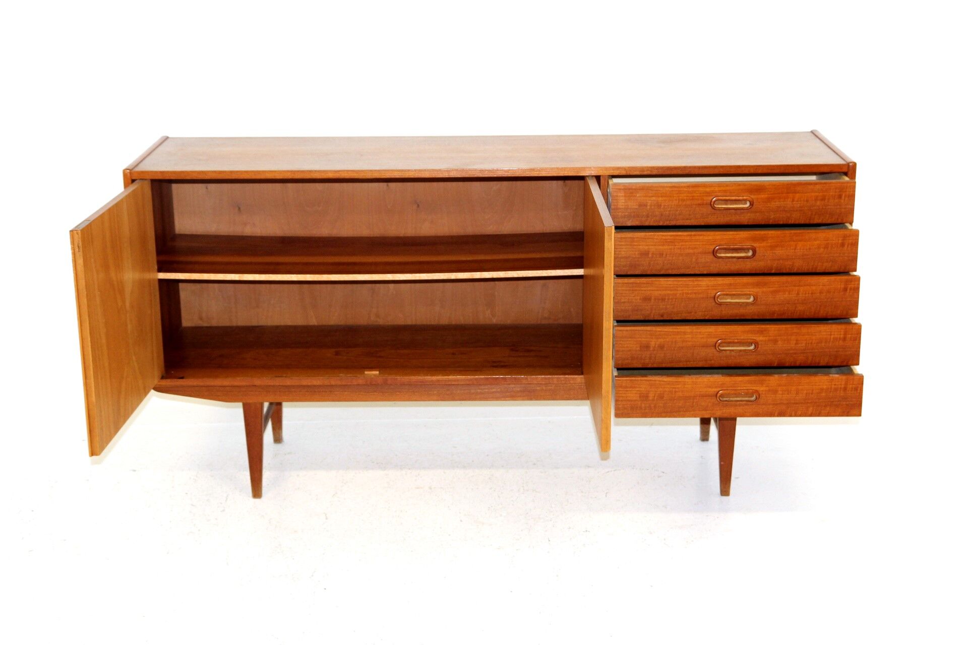 Teak Row, Sweden, 1960