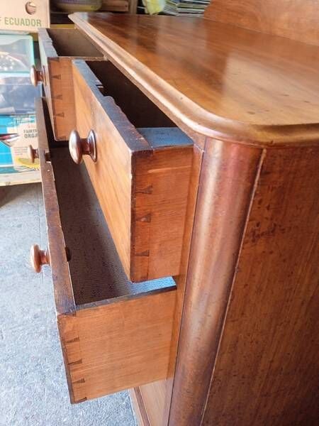 Commode anglaise ancienne vintage