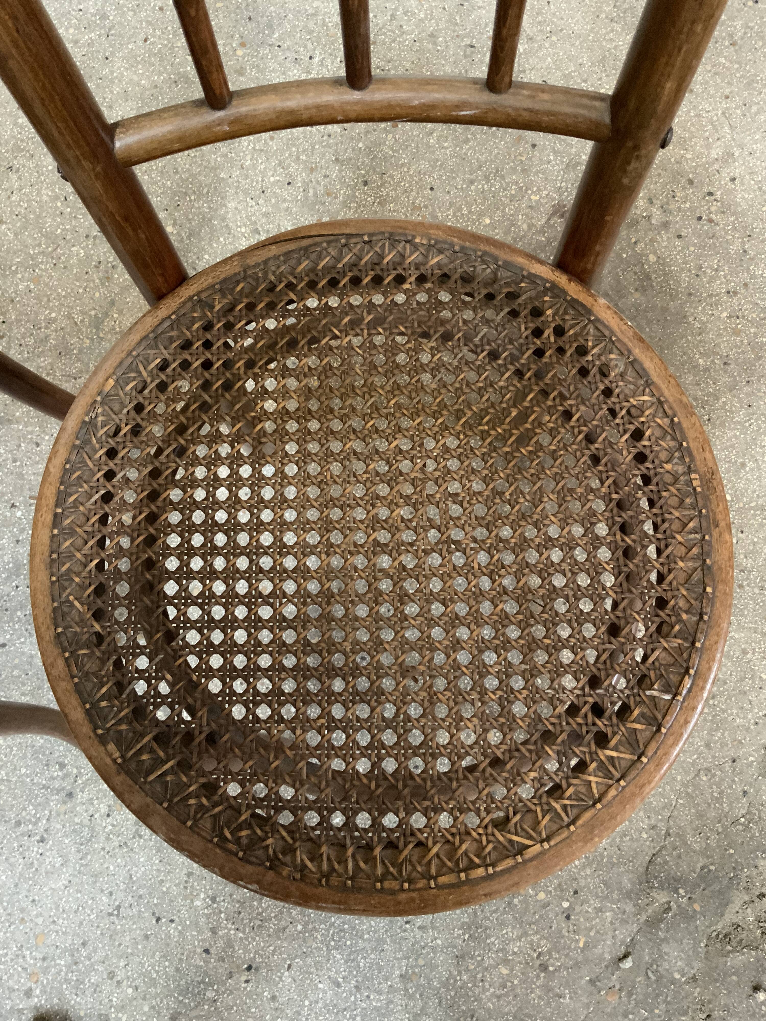 Lot 2 chaises bistrot Fishel