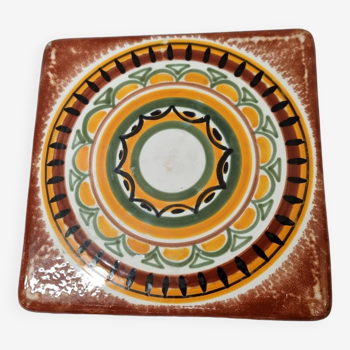 Henriot Quimper trivet, mid-20th century