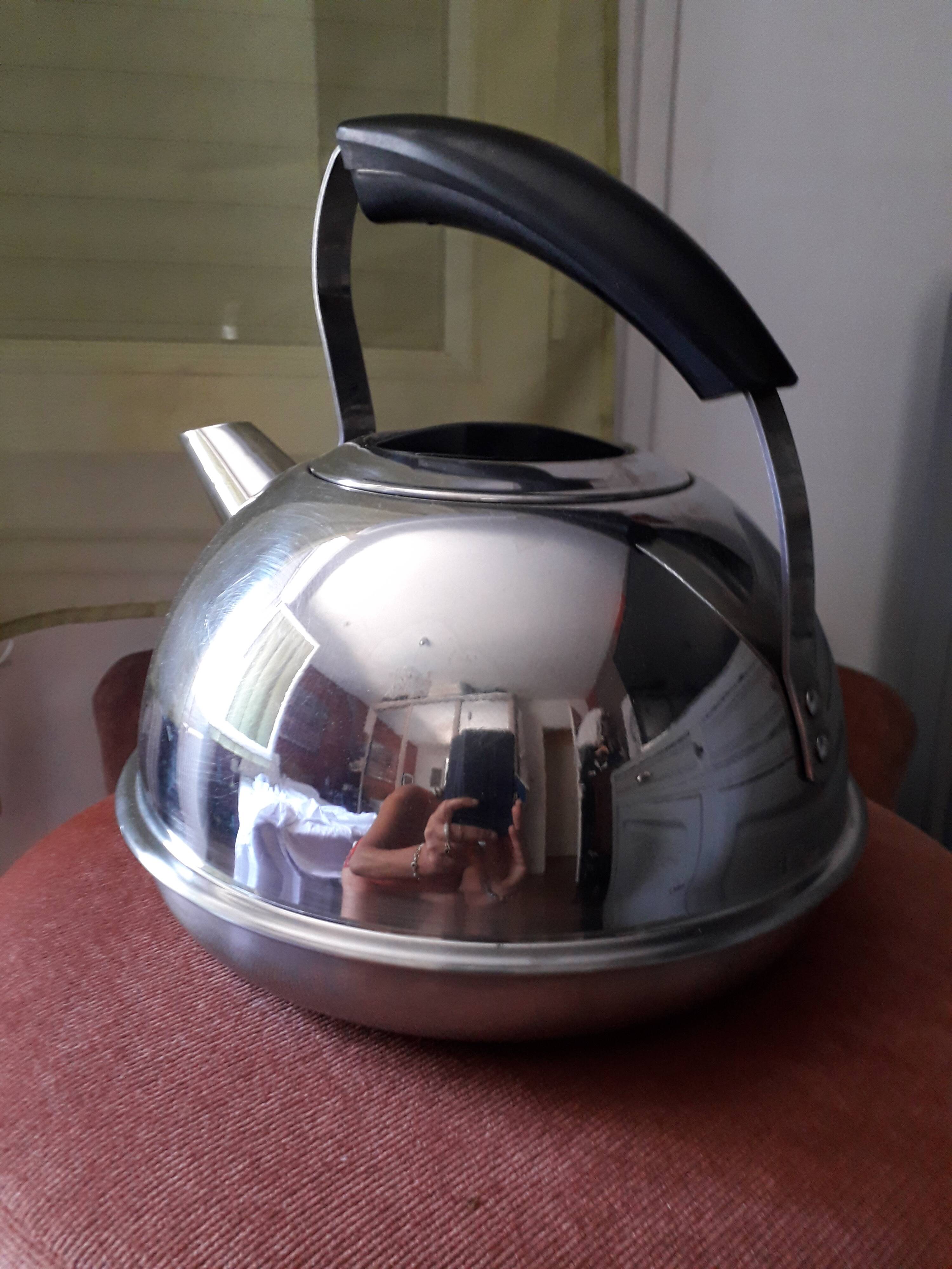 Guy Degrenne Kettle