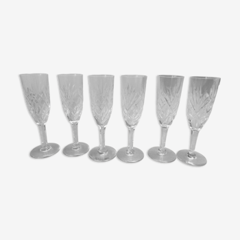 4 champagne flutes in crystal of Saint Louis modele Chantilly