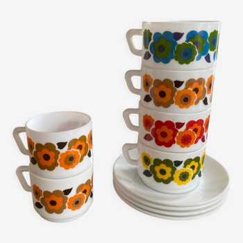Vintage Arcopal lotus cup set
