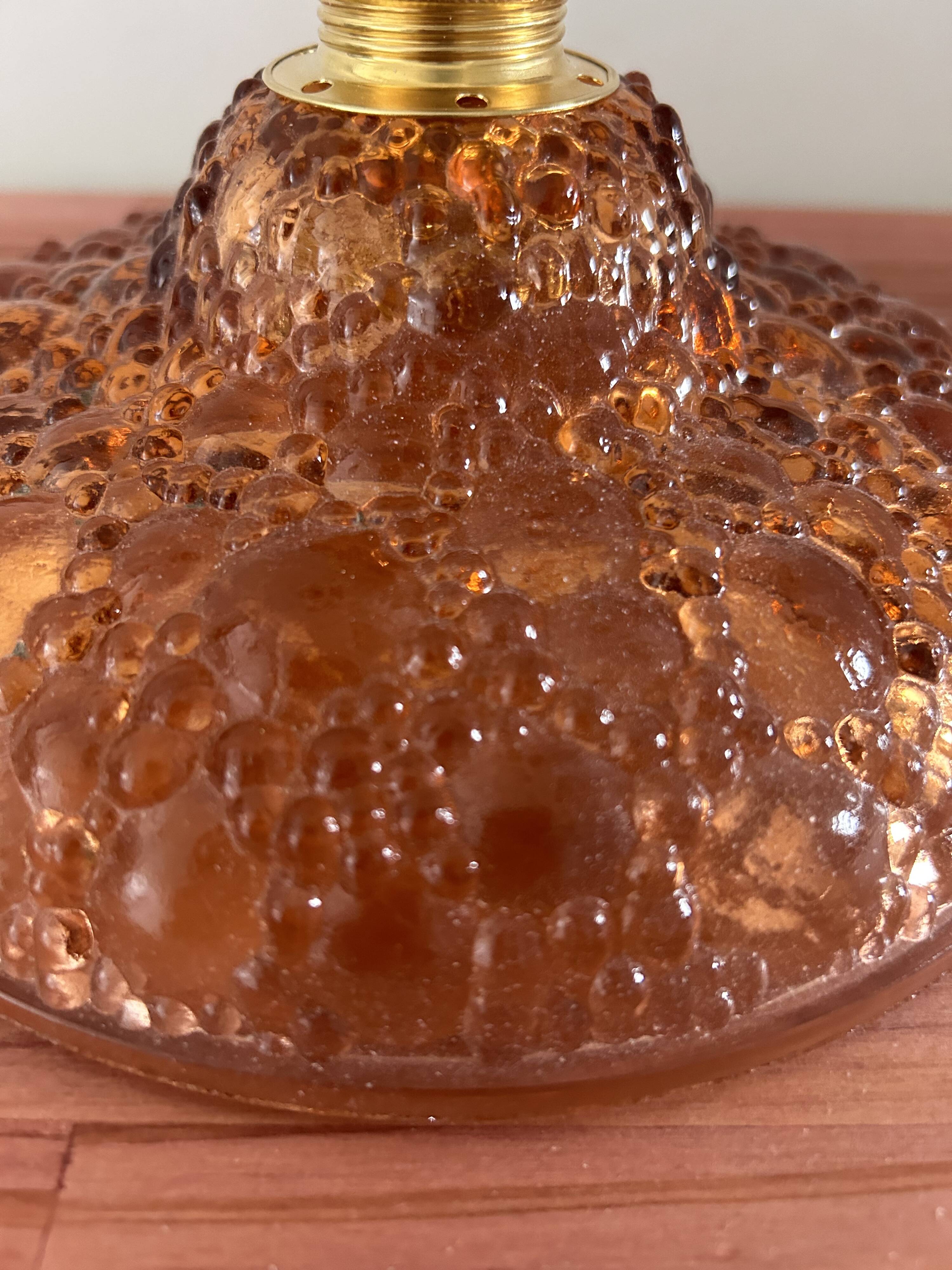 Bubbled glass wall light