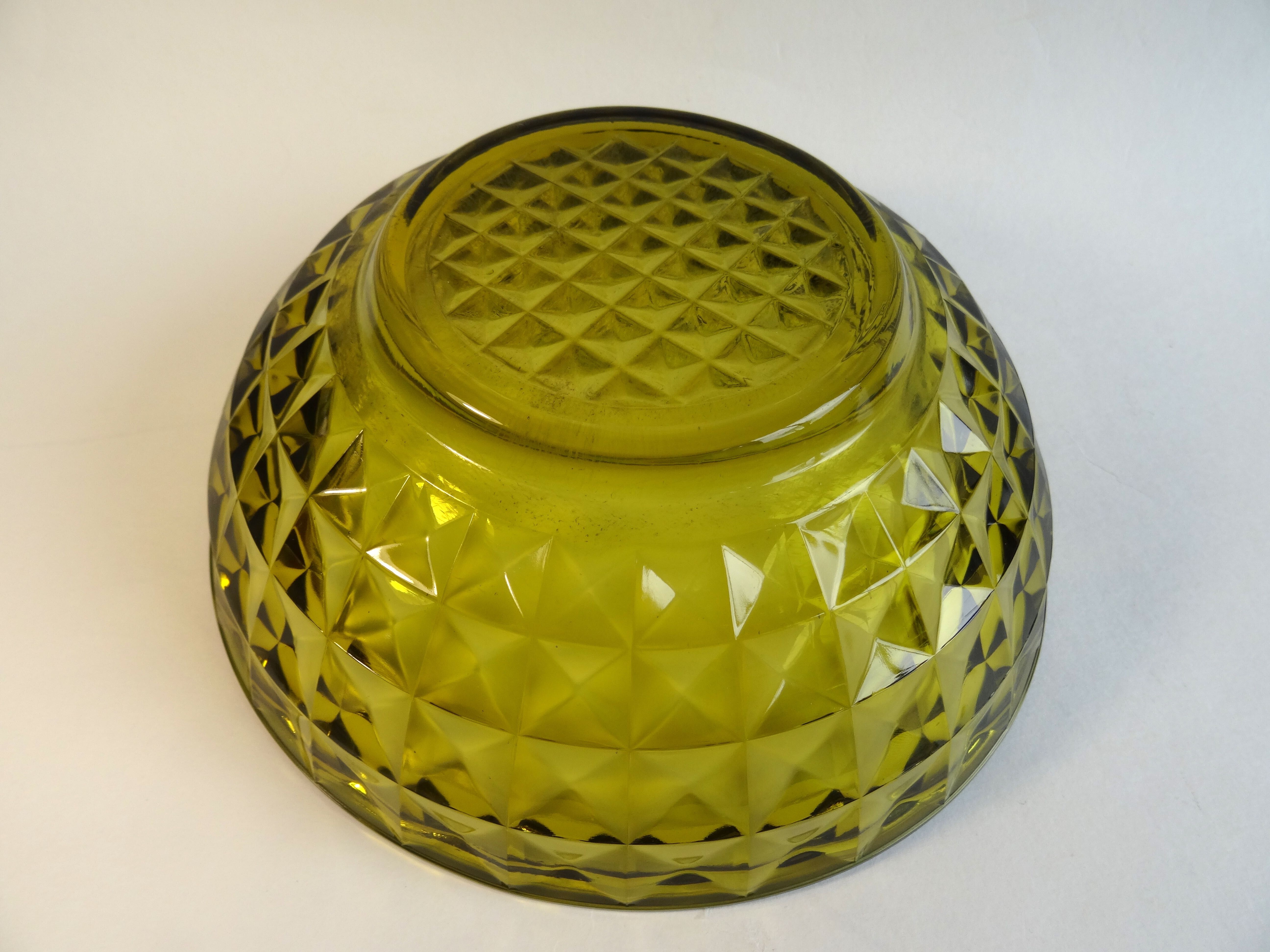 Khaki glass bowl