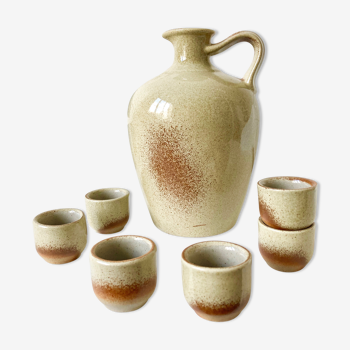 Pitcher sandstone cups liqueur set