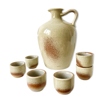 Pitcher sandstone cups liqueur set