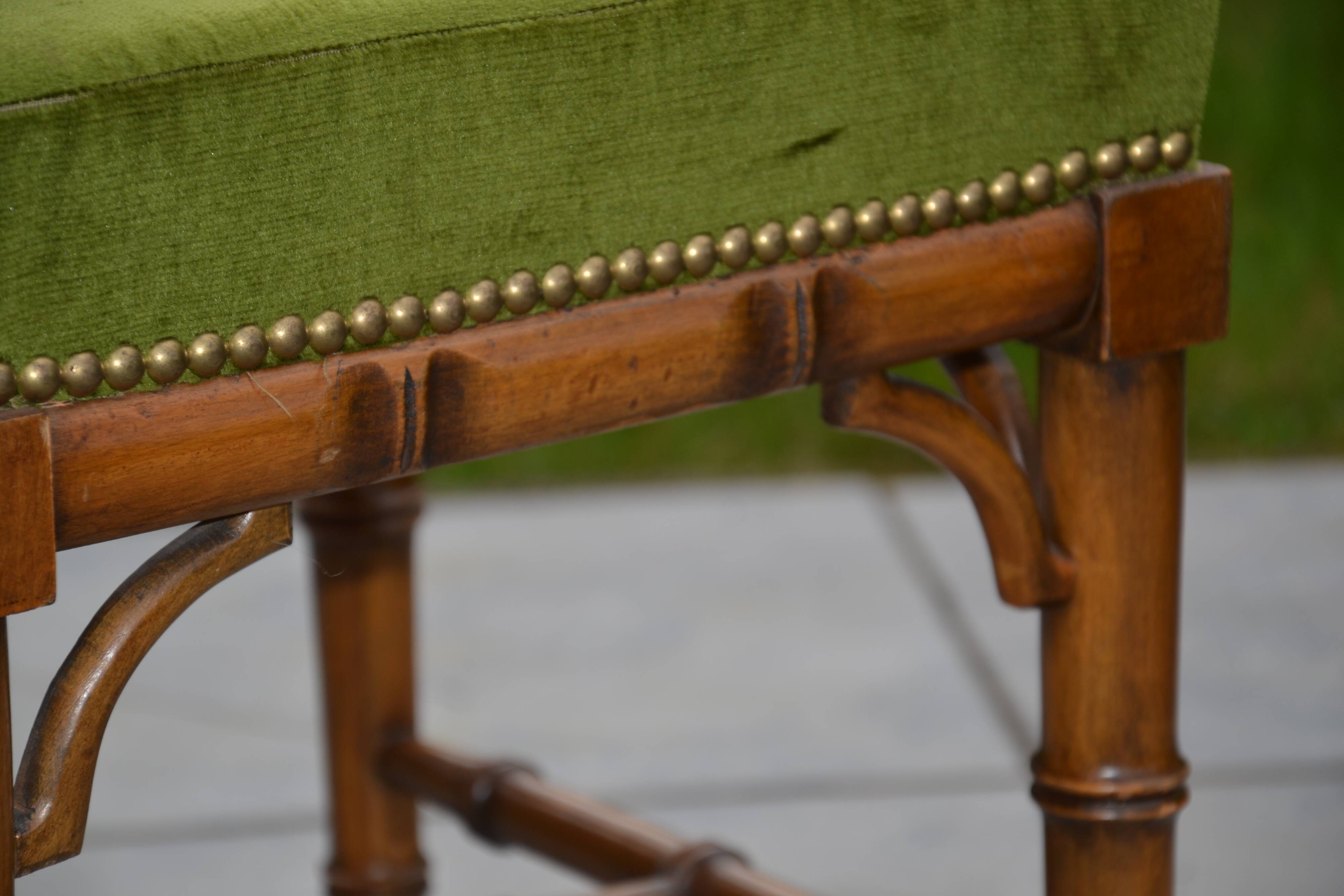 Piano stool/bamboo effect wooden footrest