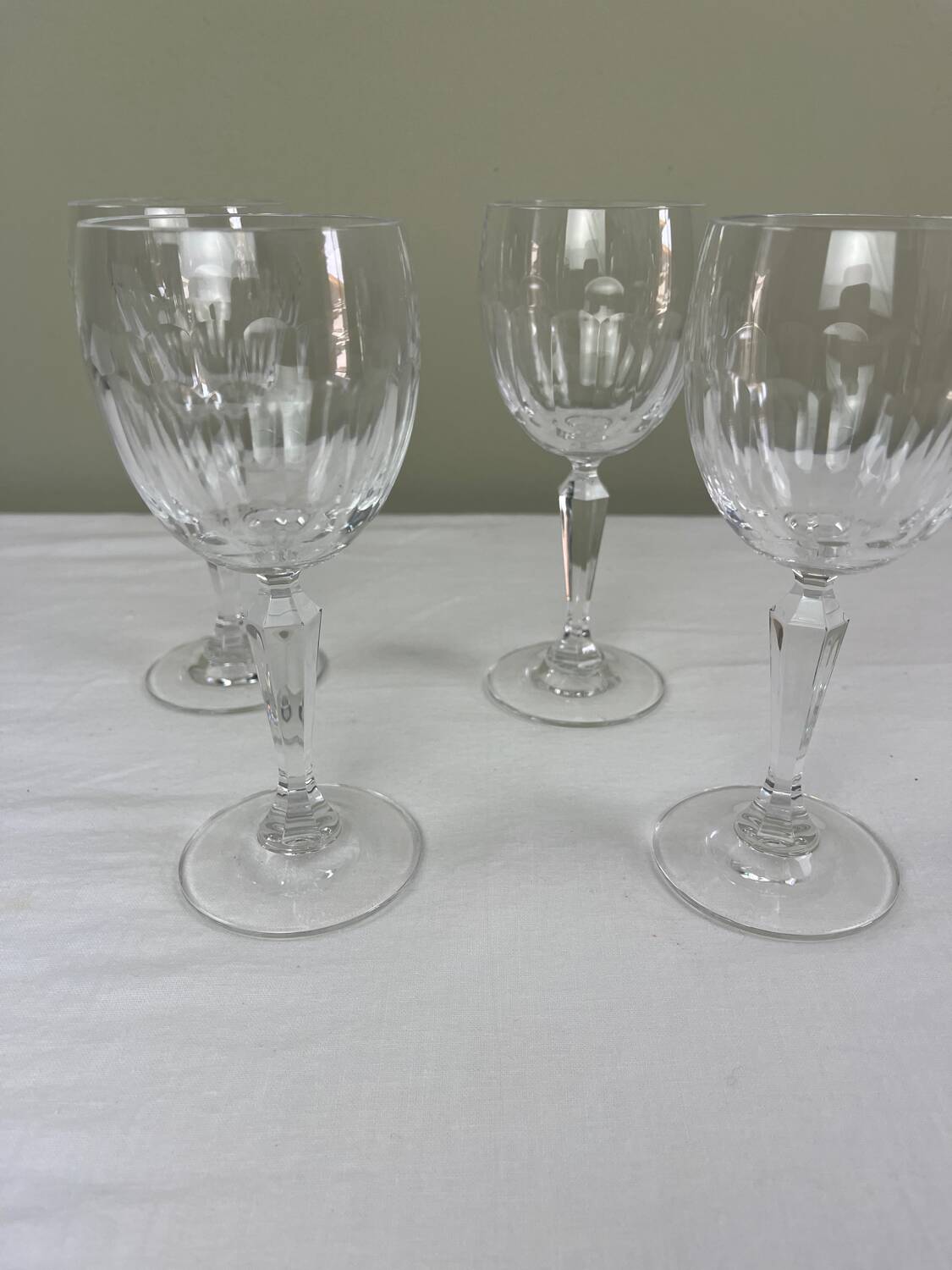 Crystal wine glass