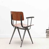 Friso style chair with oak and metal armrests