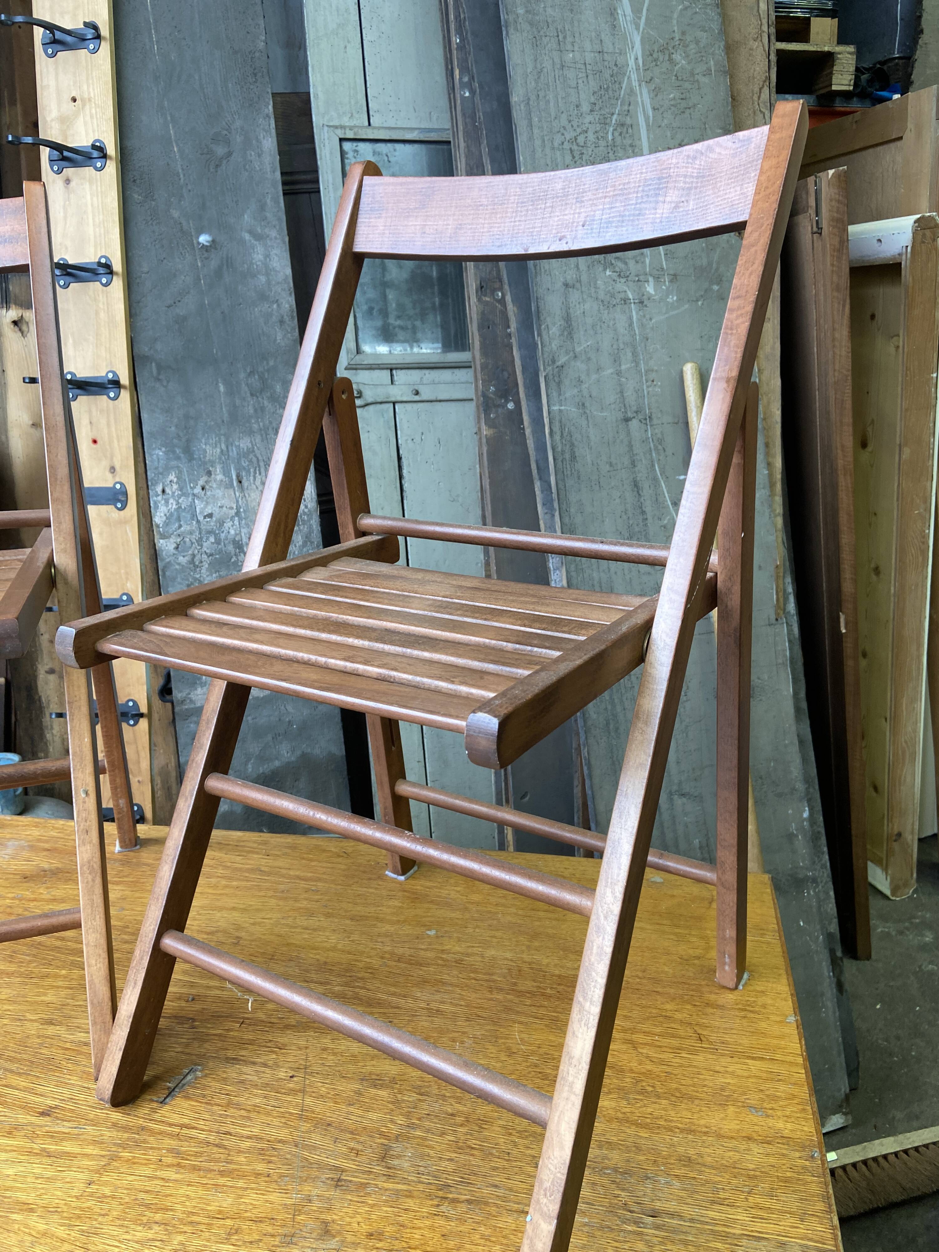 Pair of chairs foldable terrace vintage wood