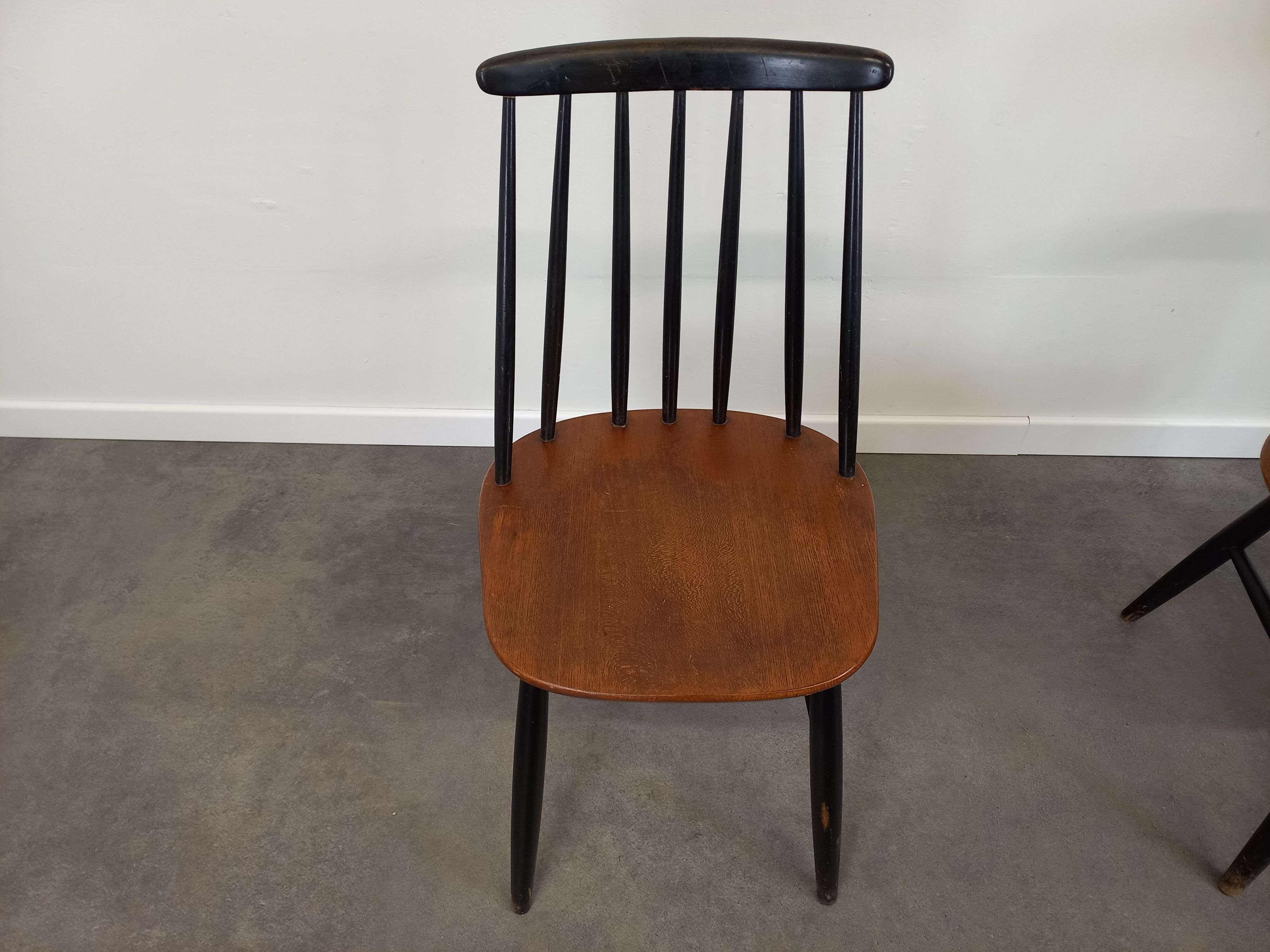 Pair of Scandinavian chairs