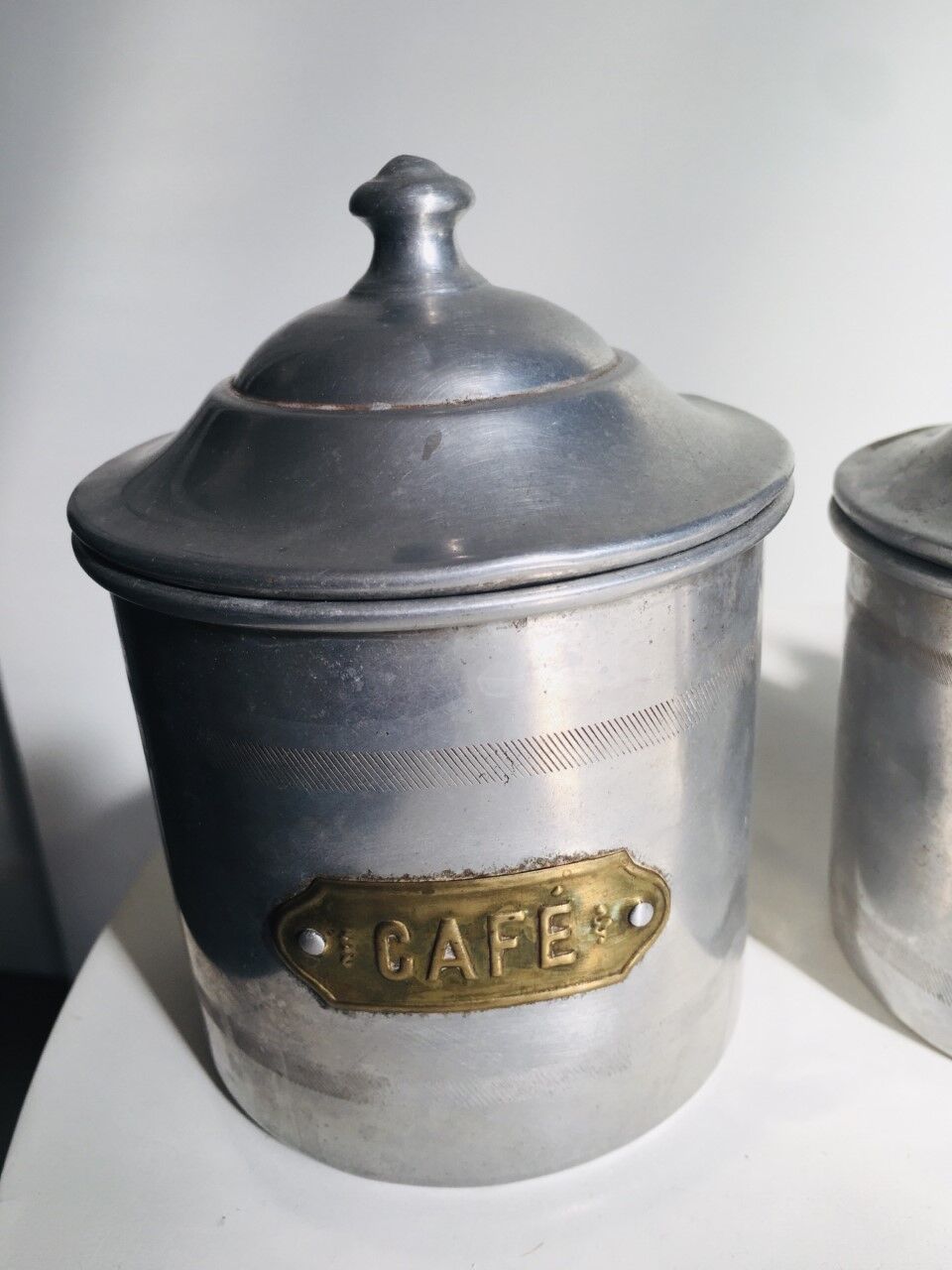 Aluminum spice pots