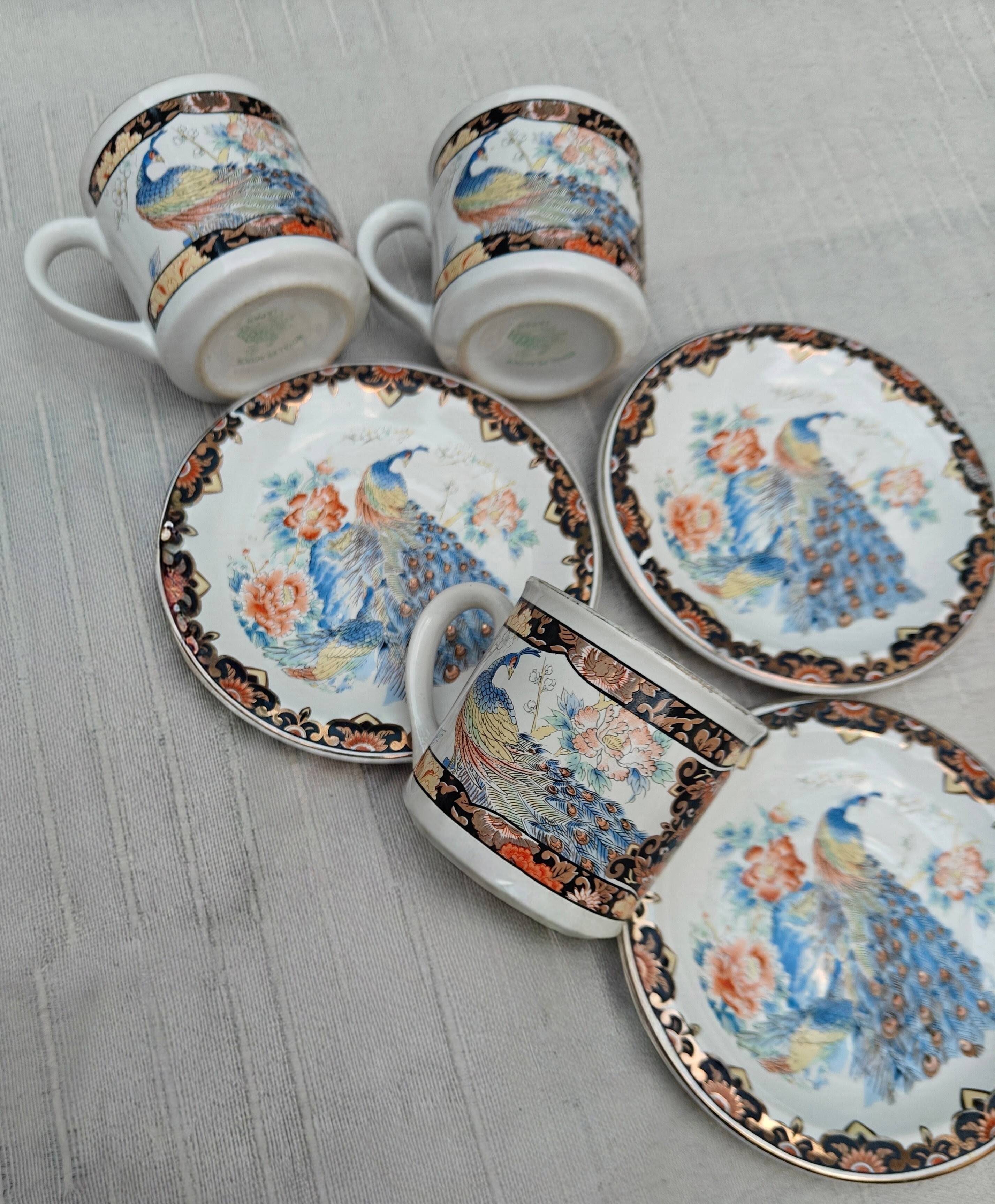 Vintage tea/coffee service in porcelain from Japan - Peacock birds