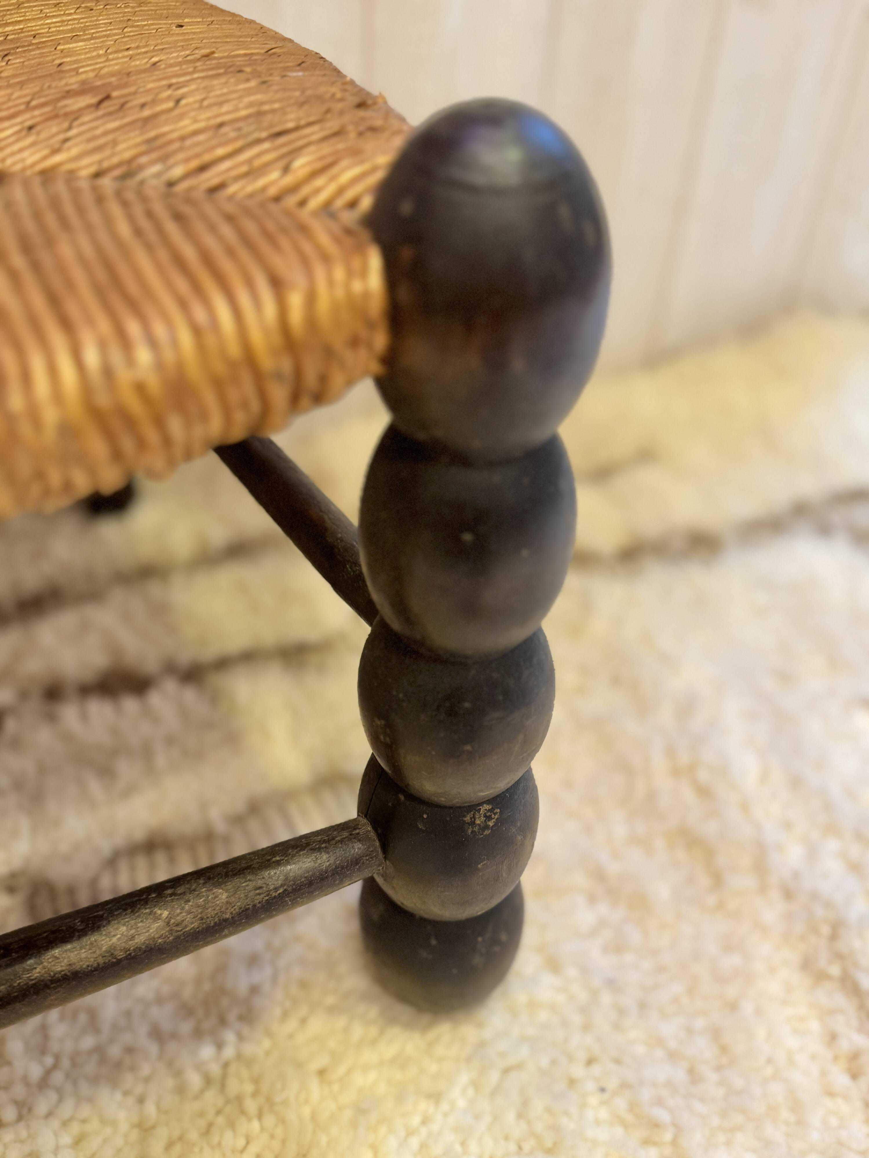 brutalist wooden chair dudouyt