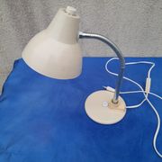 Lampe de bureau articulée en métal beige