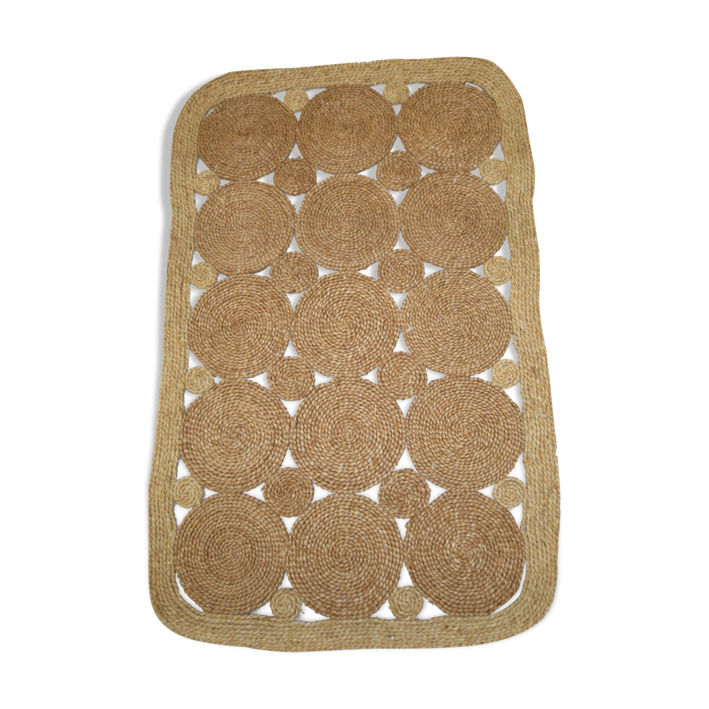 Vintage threshold carpet in straw but