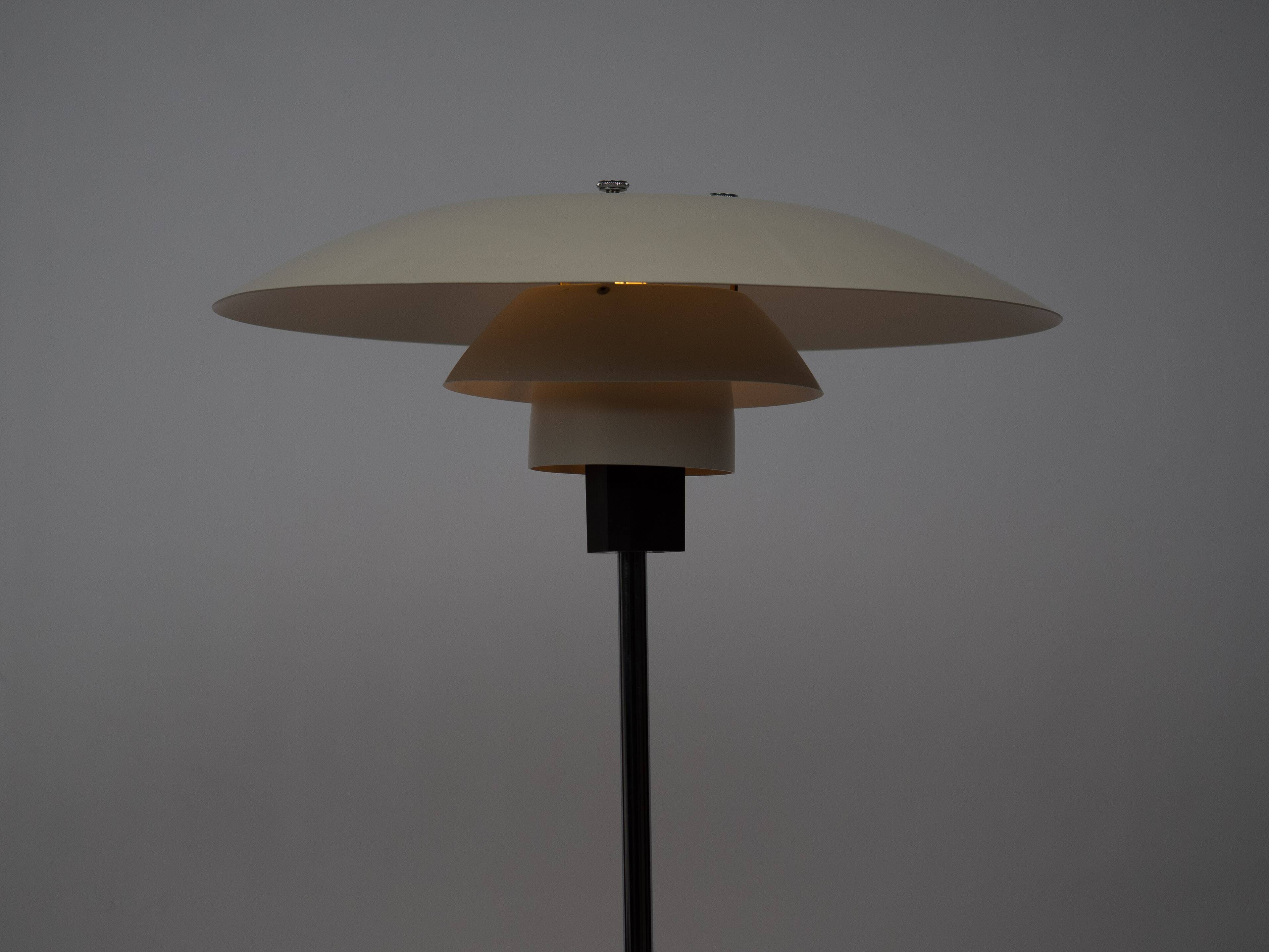 Danish vintage PH 4/3 table lamp by Poul Henningsen, Louis Poulsen, 1966