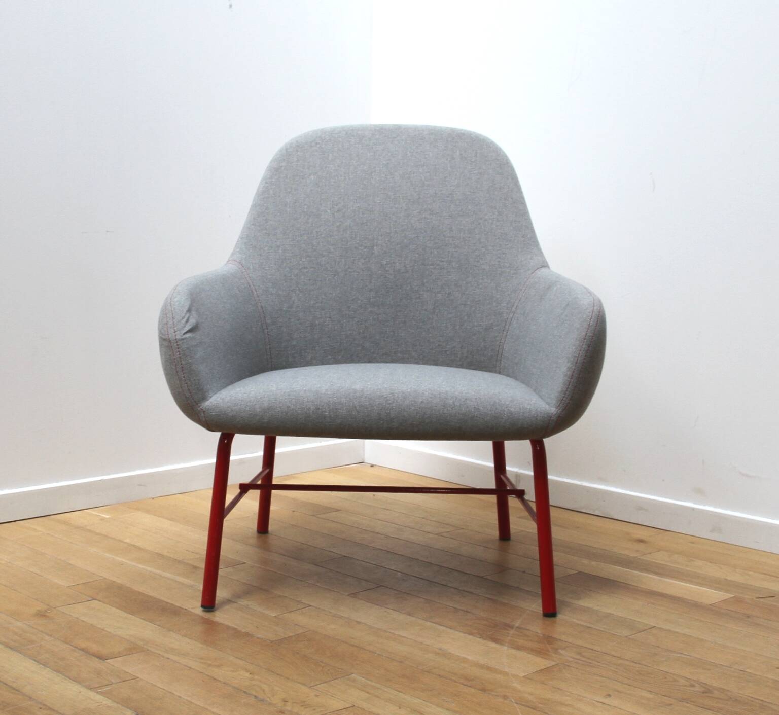 Myra Lounge Chair, Metamobil Italy