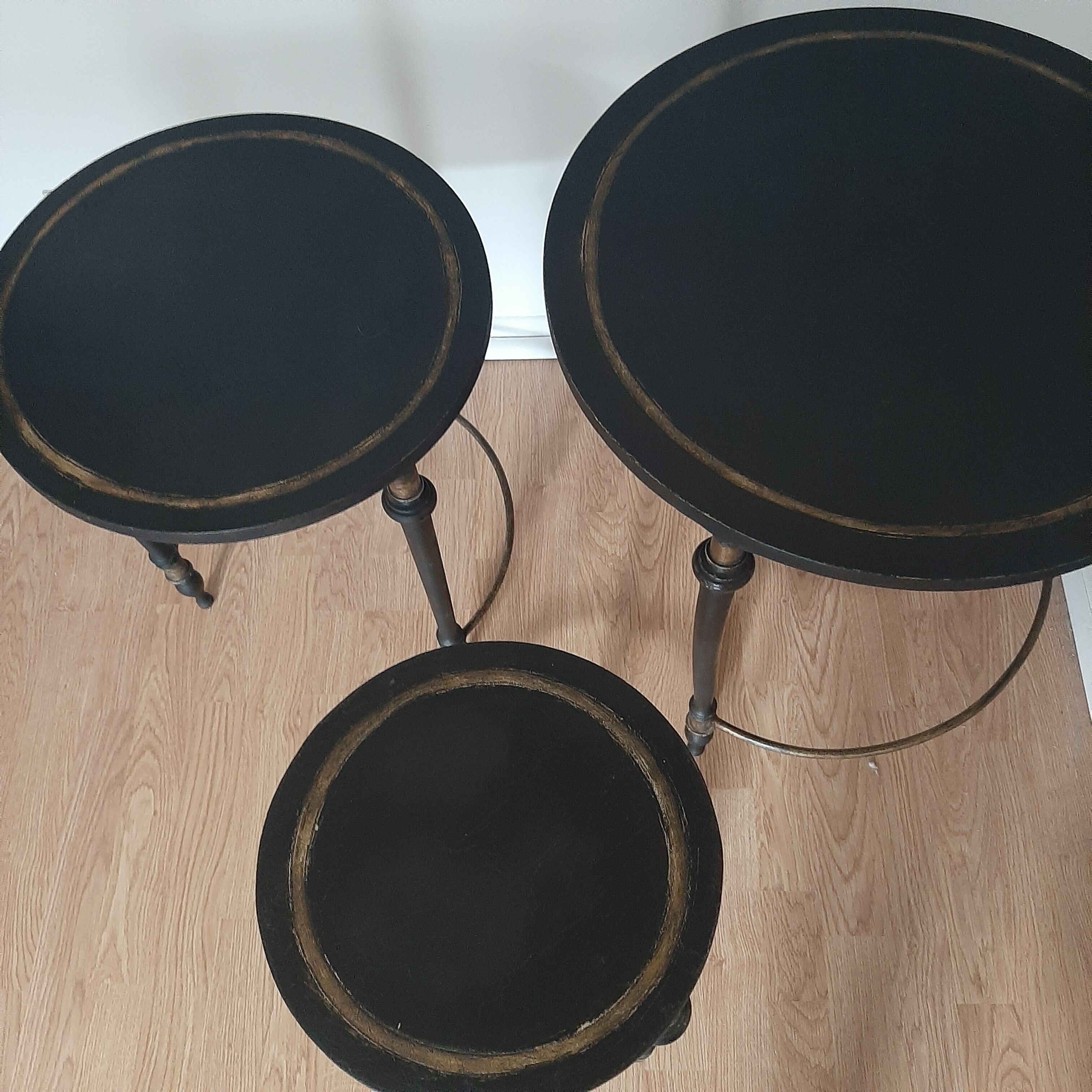Tables gigognes italiennes