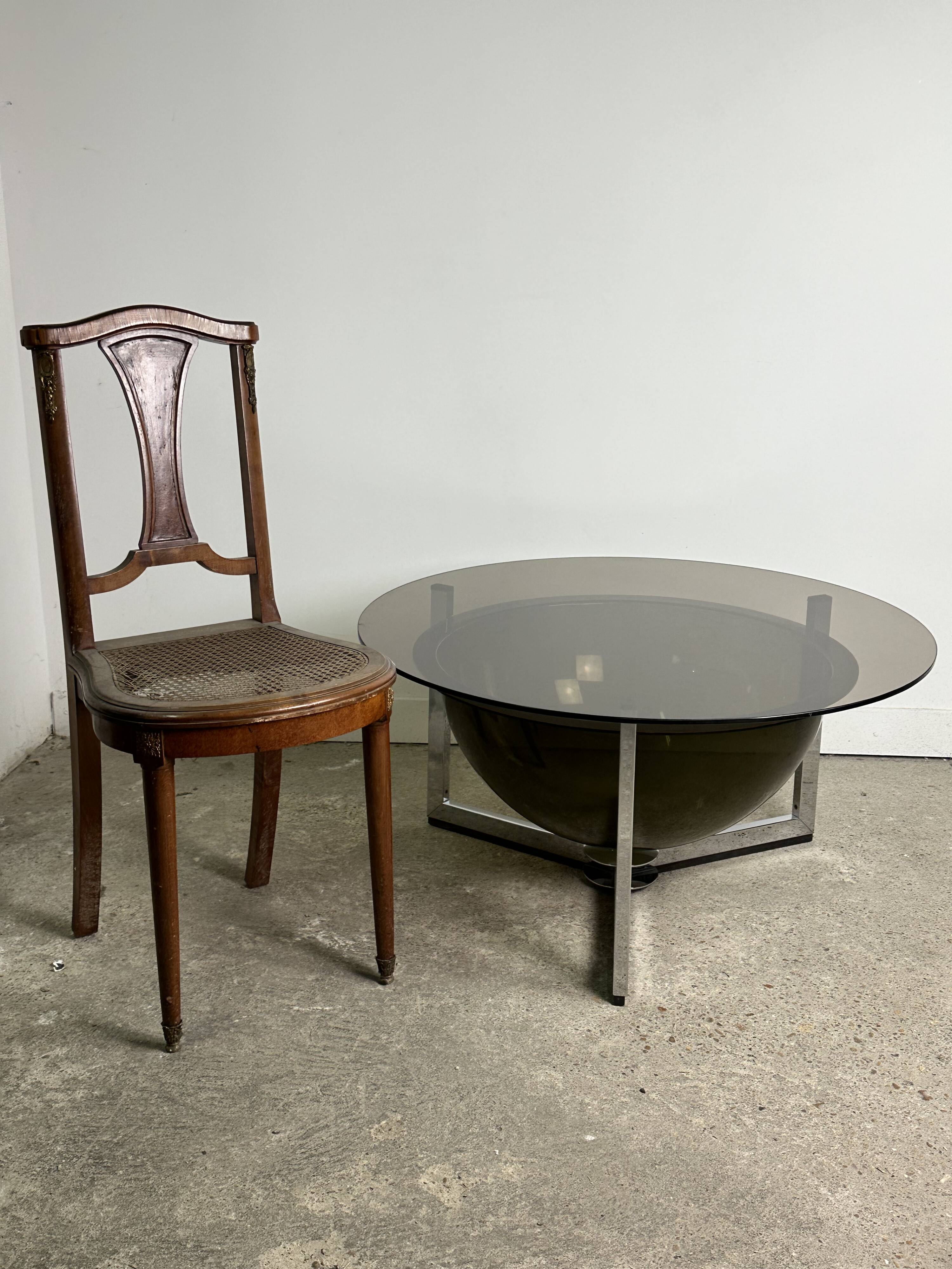 Table basse Space Age en aluminium et verre fumé, 1970