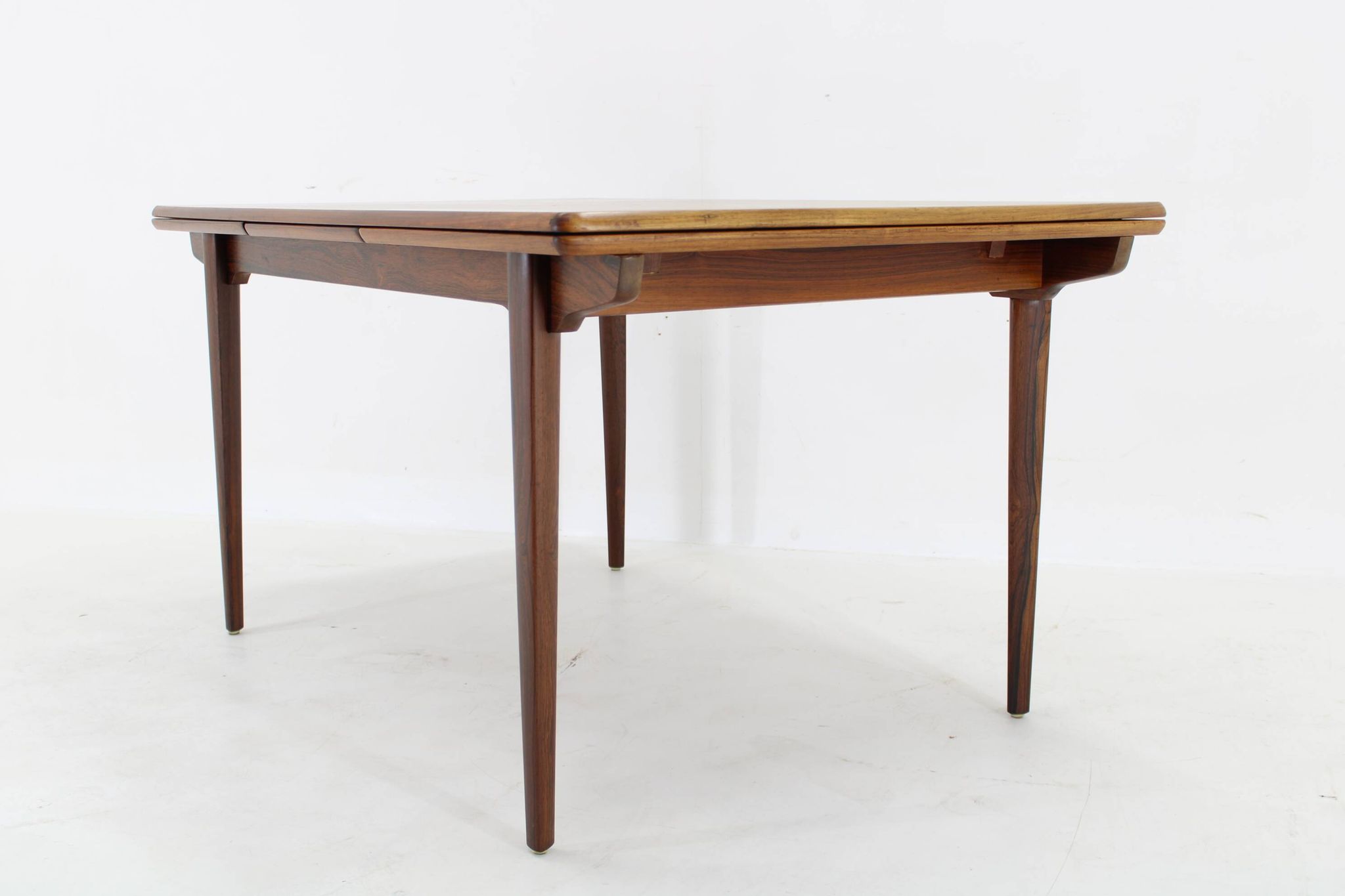 1960s Danish Wooden Extendable Dining Table
