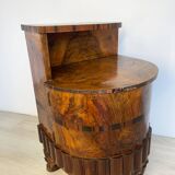 Table de chevet unique en noyer de style Art déco italien, années 1930.