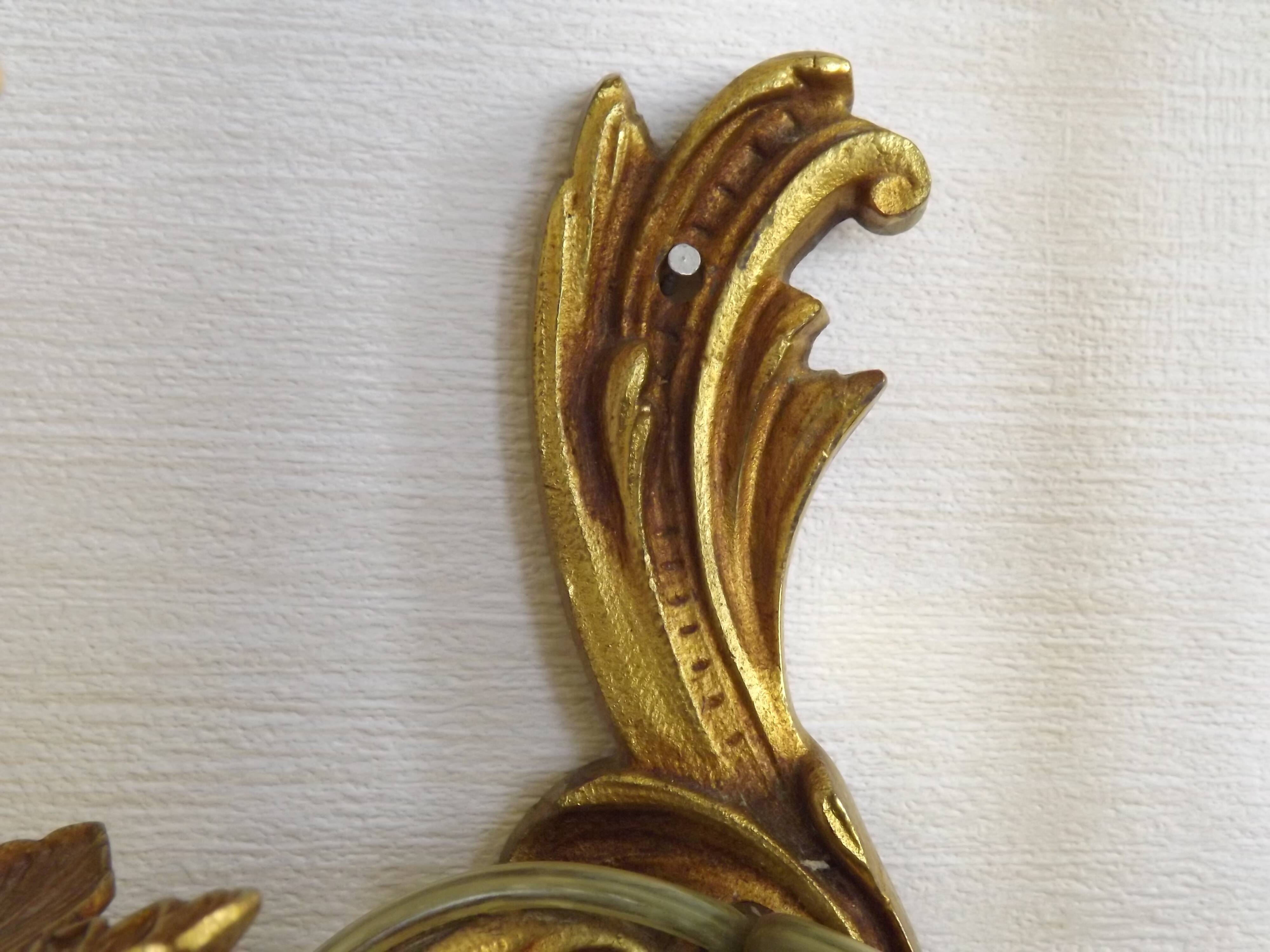 Stylish Vintage French Bronze Double Wall Sconce with Acanthus Leaf Detail