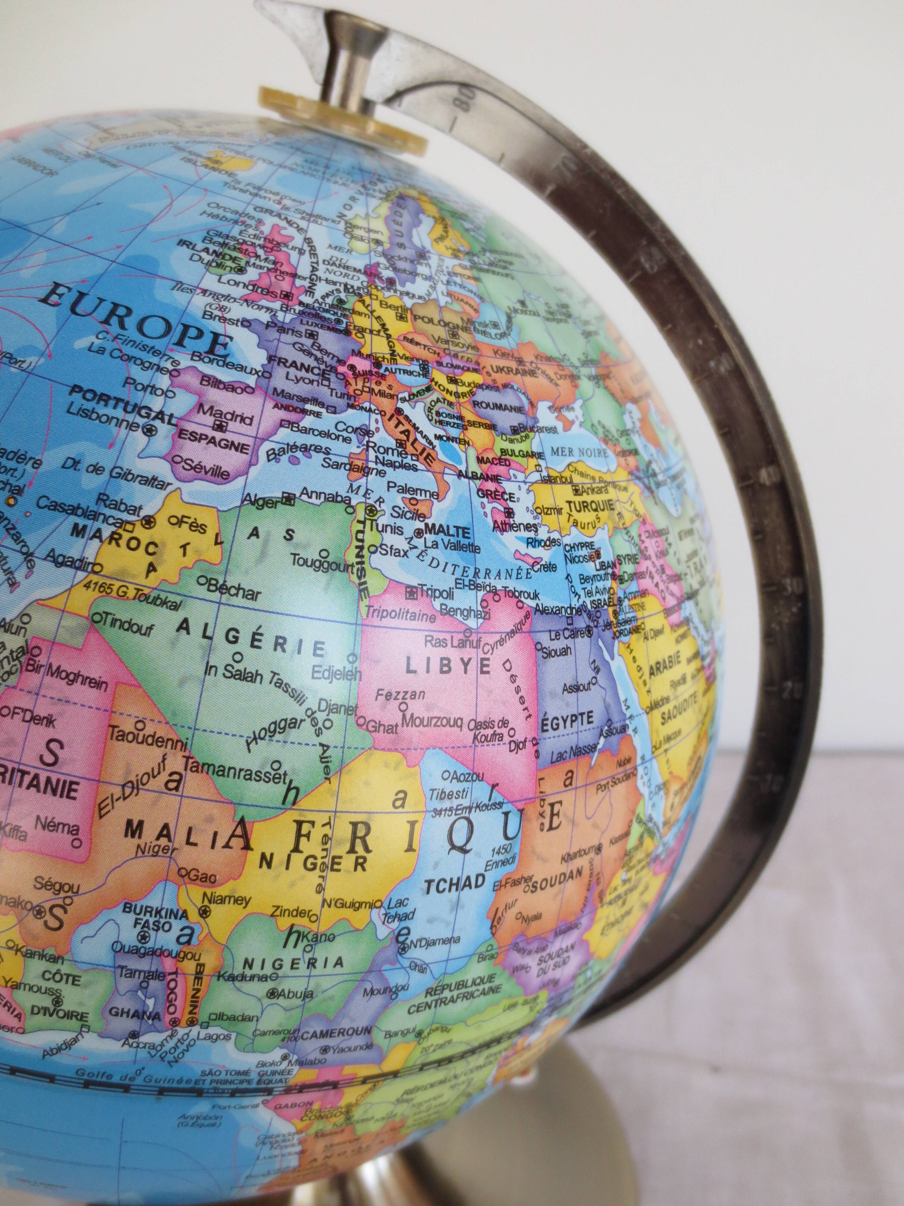 World globe: metal world map