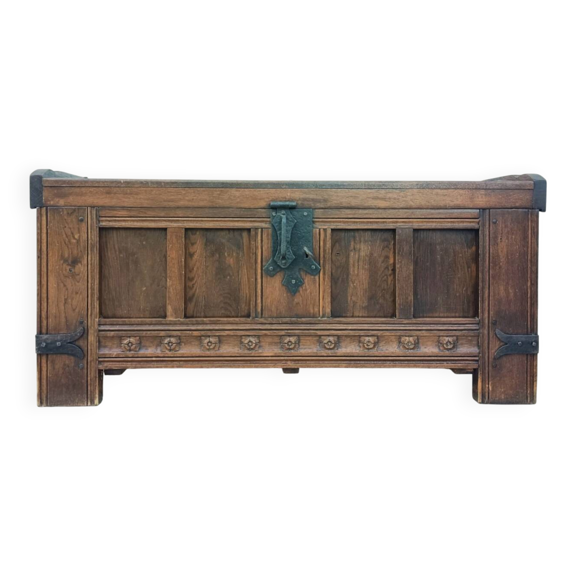 Rustic solid oak chest