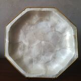 Mother-of-pearl plate