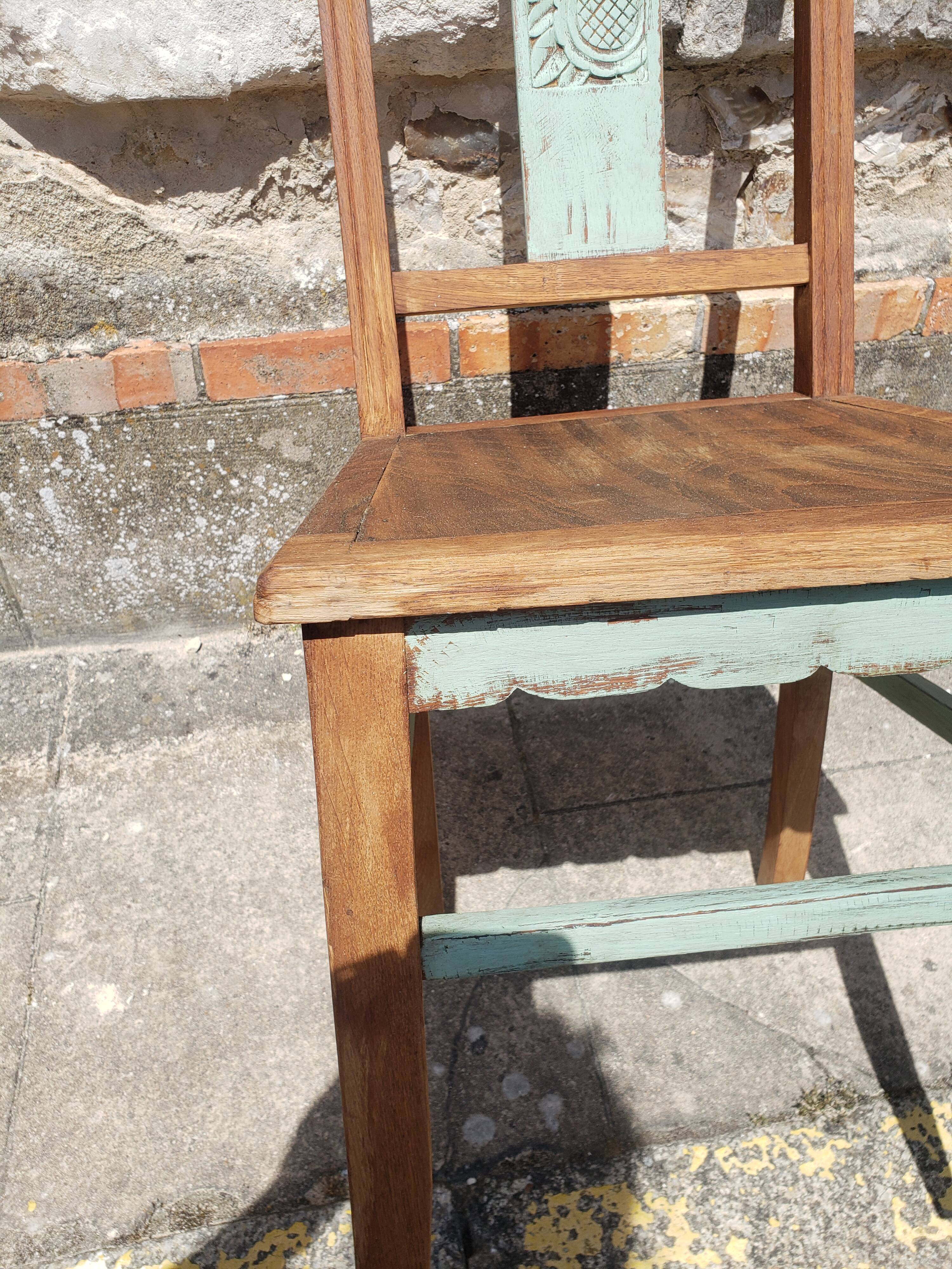 Table and chairs art deco wood and pastel