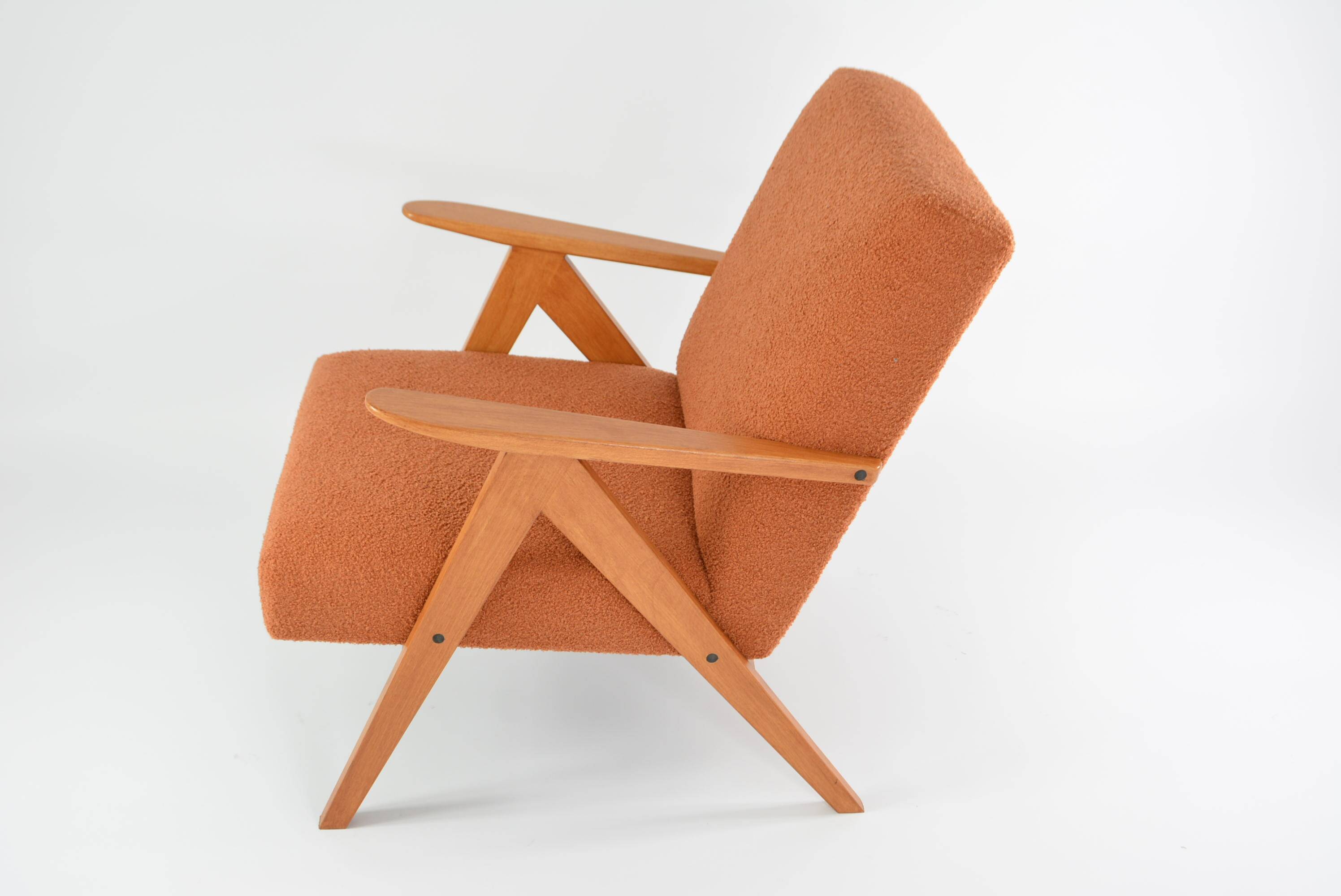 Kompas terracotta armchair