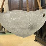 Suspension in white Art Deco period glass in the taste of Lalique