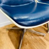 2 Strafor chairs