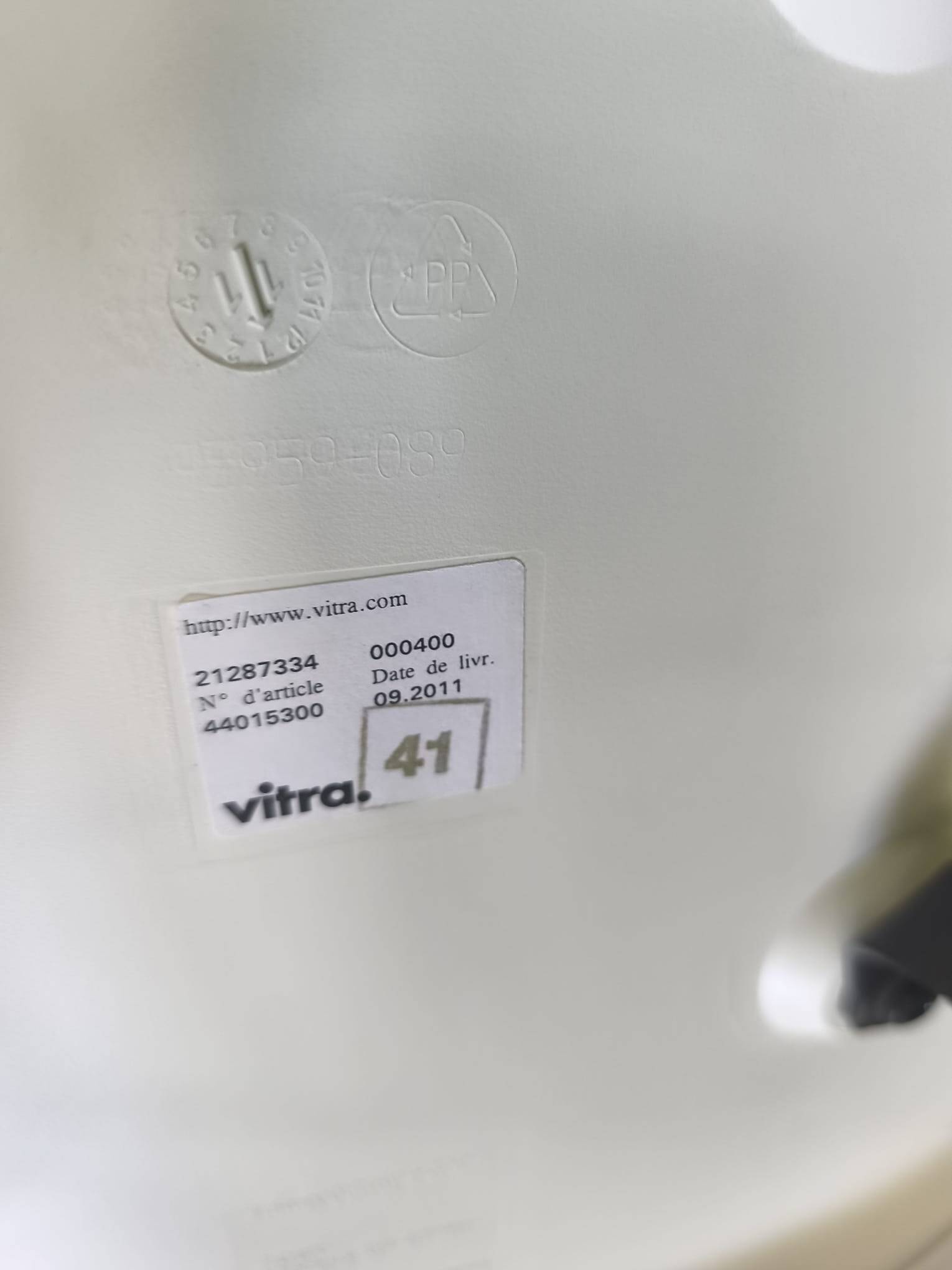 Three DSW chairs by Eames, Vitra edition