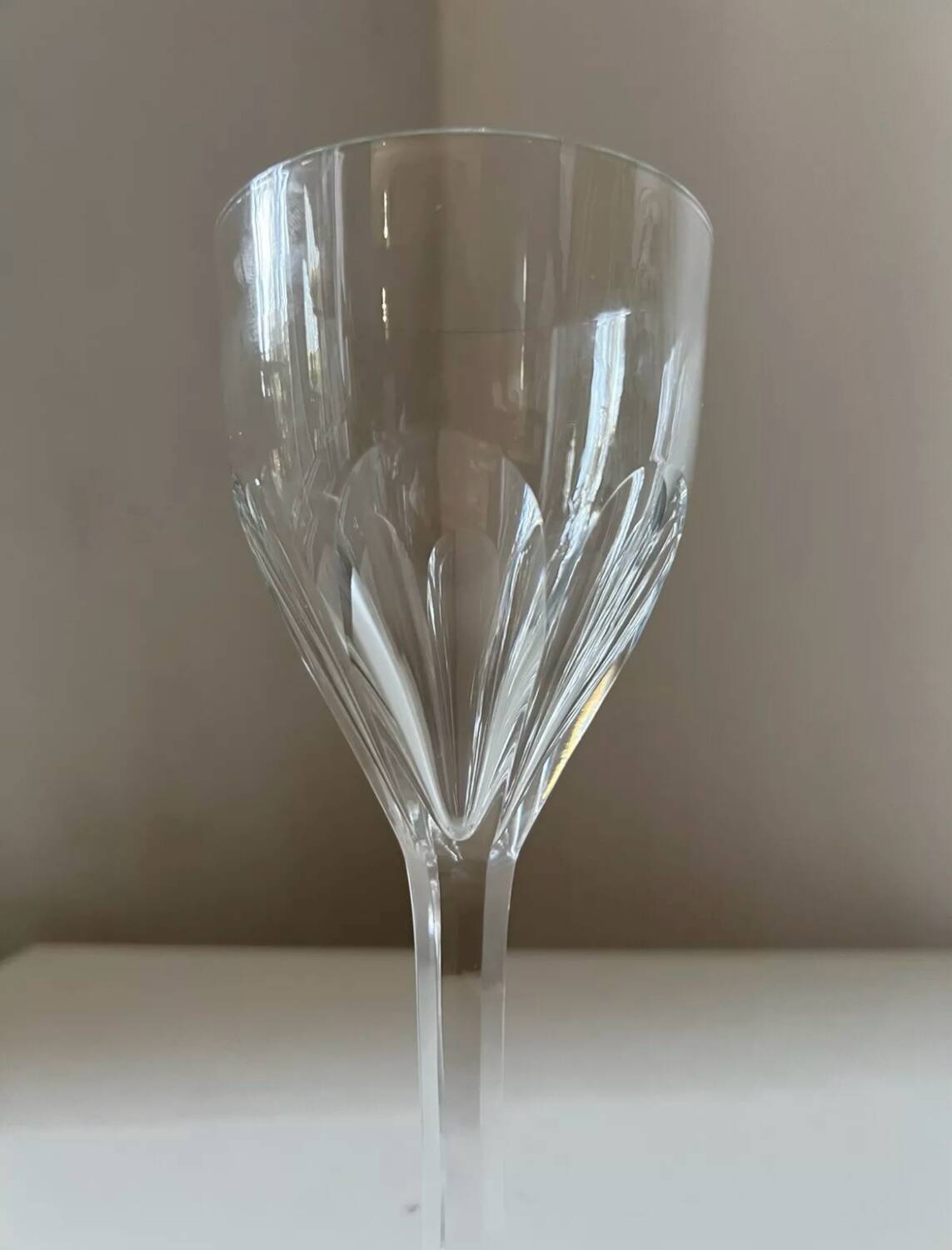 Saint Louis crystal stemmed glass, Bristol model H: 18.7