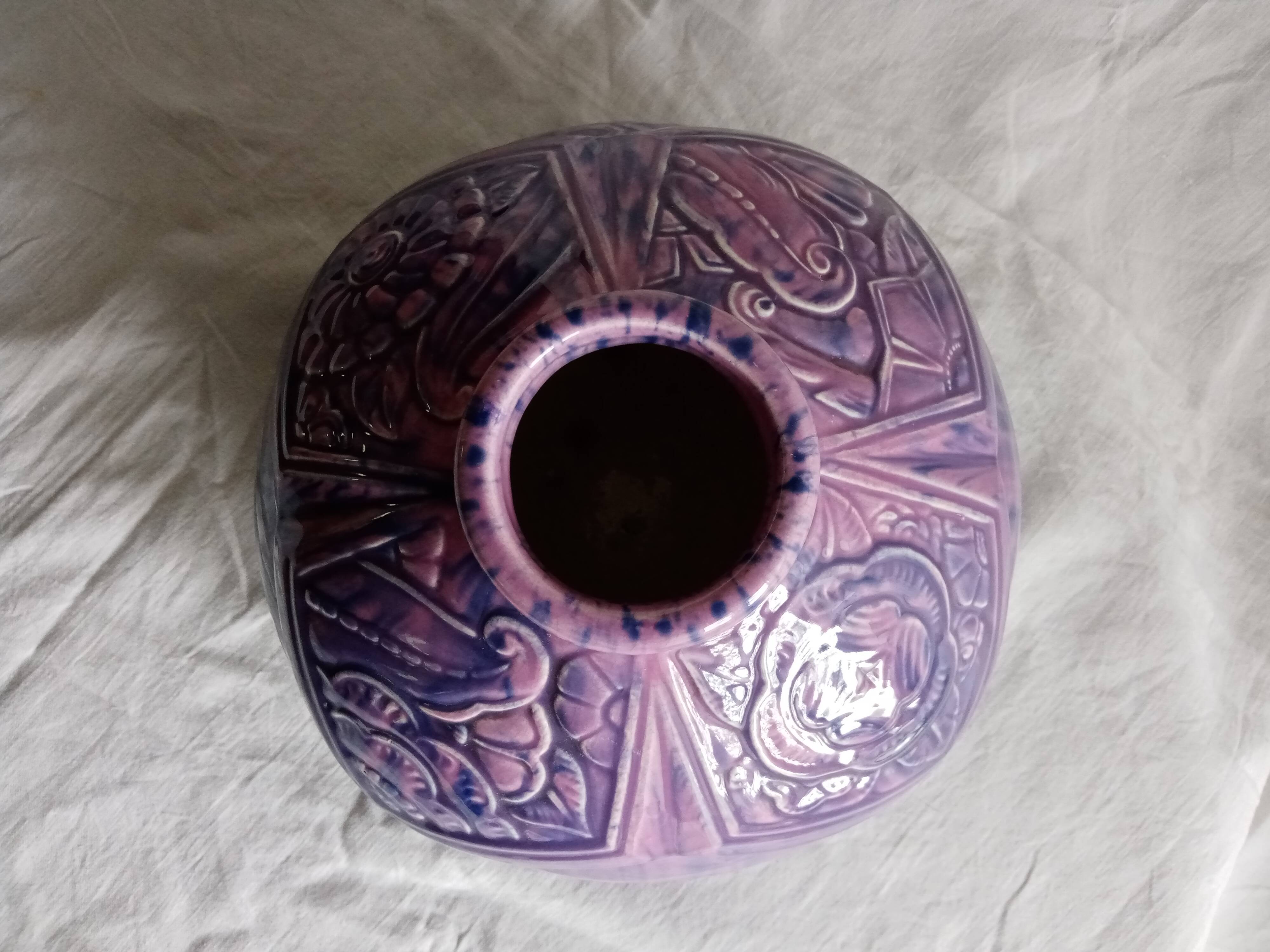 Large Art Deco period slip ball vase, Manufacture Lille Fives