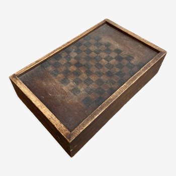 Old game box decorated in wood and felt - Backgammon Lady Dice Game
