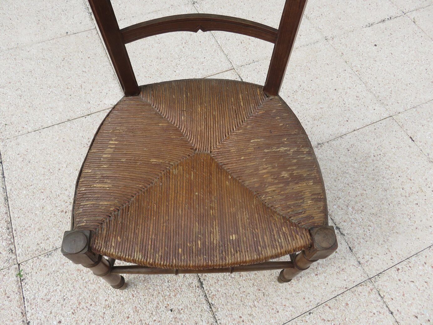 Provenal nurse chair