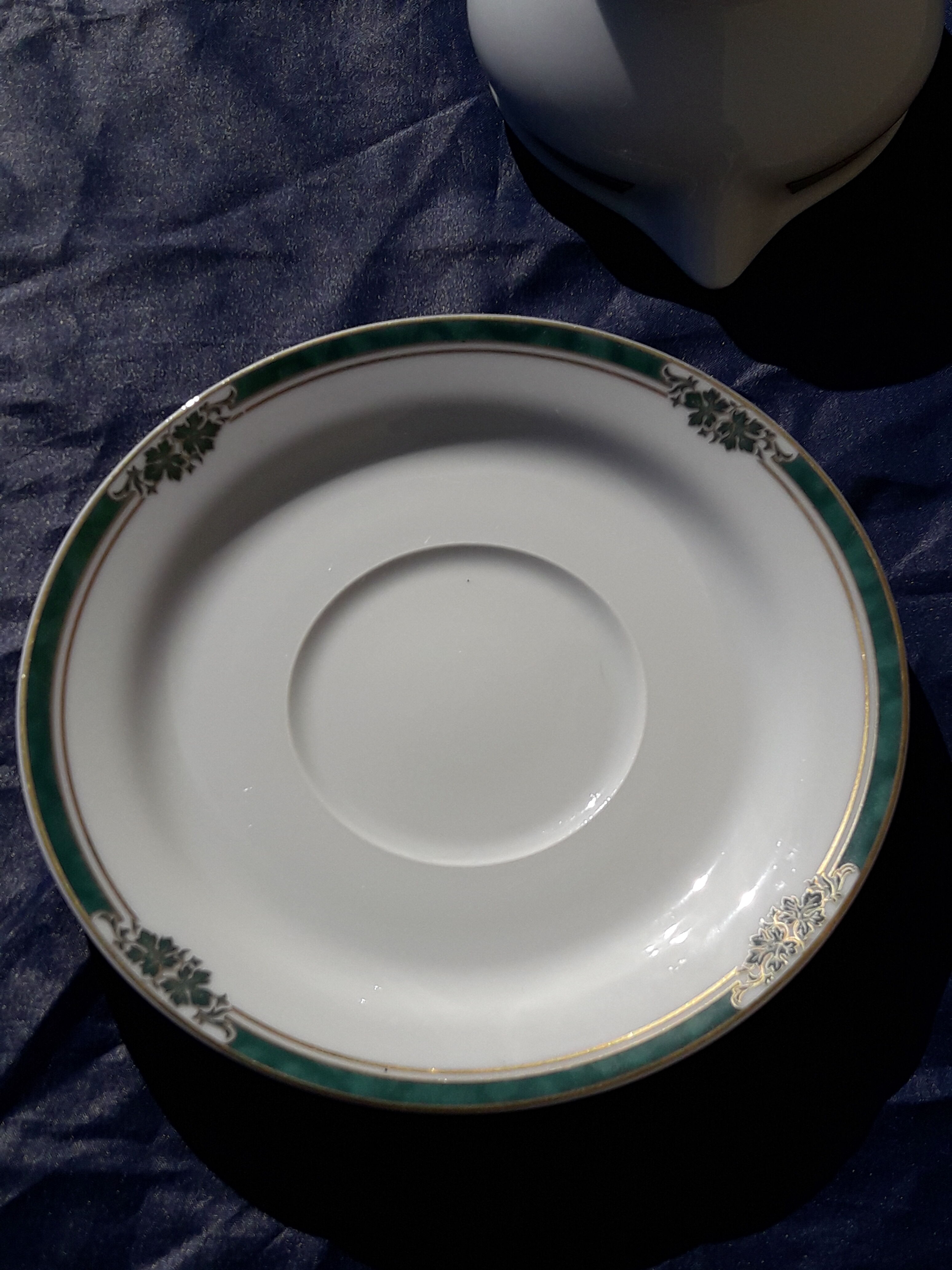 Limoges porcelain saucière Medard de Noblat model Veronese green