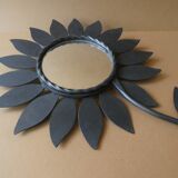 Metal flower mirror Chaty Vallauris, H 49.5 cm