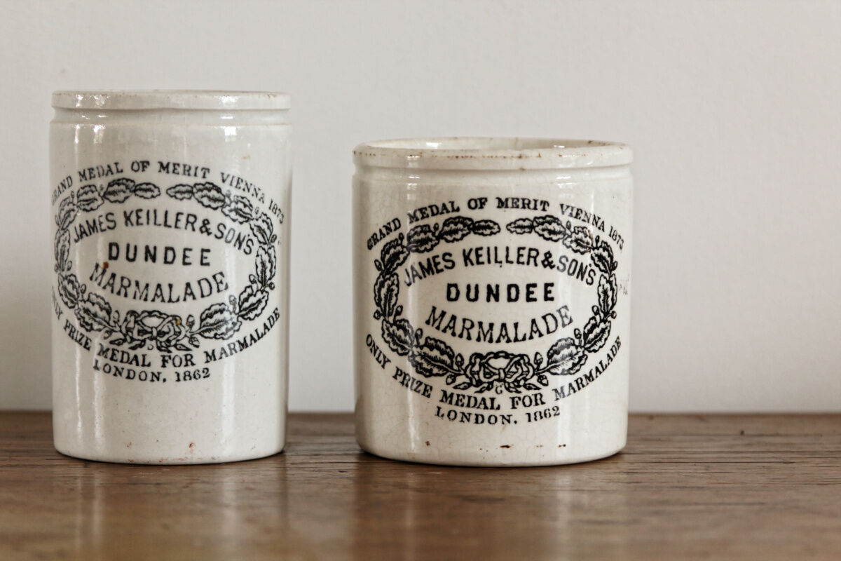 Set of two pots of Marmalade Dundee London