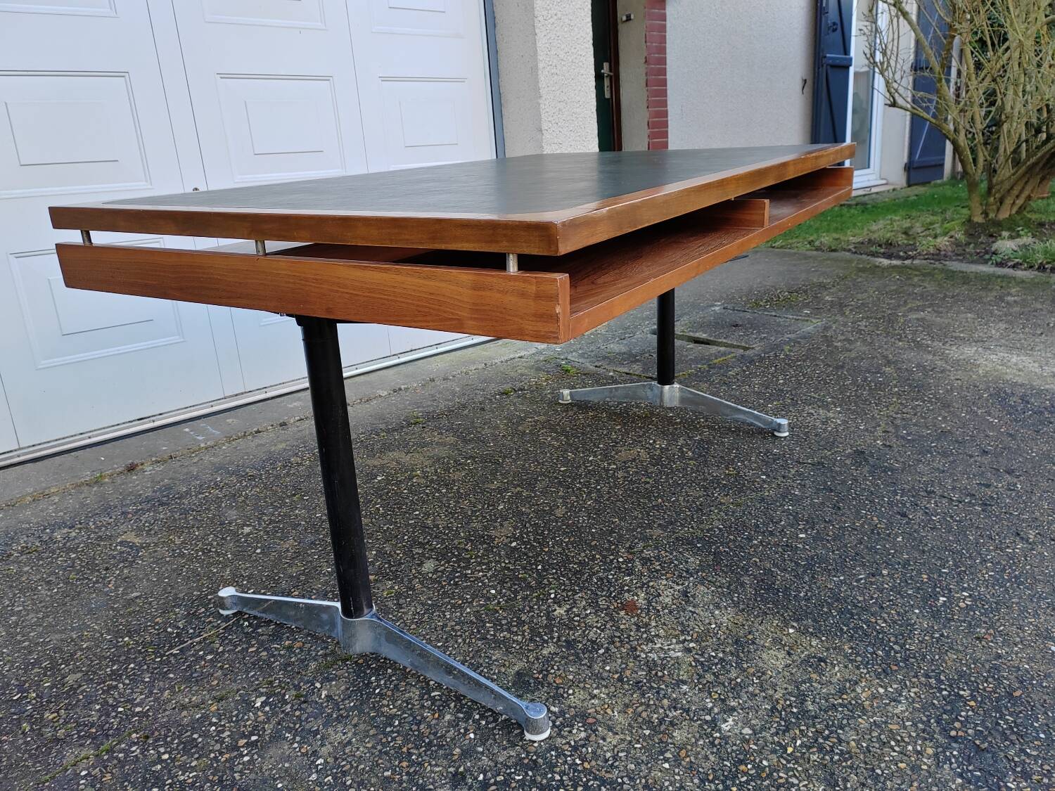 Herman Miller Eames and Eieimann desk