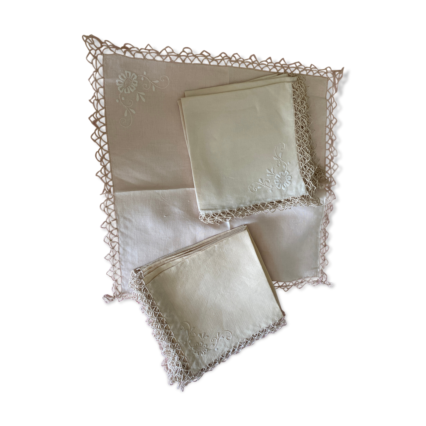 Set of embroidery towels