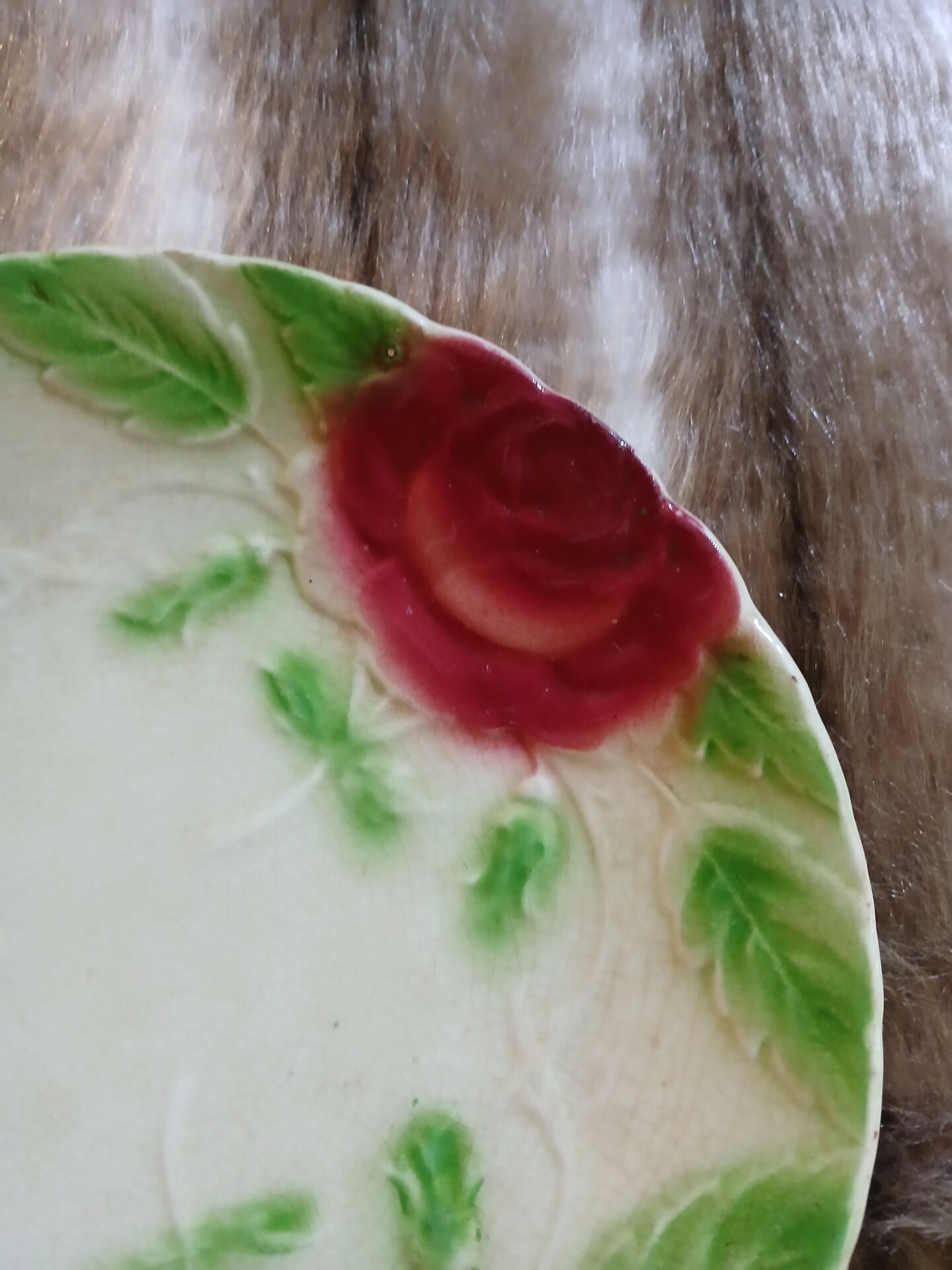 2 antique dessert plates in majolica