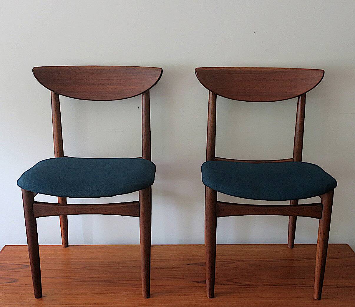 Pair of Lane Perception teak dining chairs in petrol blue-green, USA 1960s