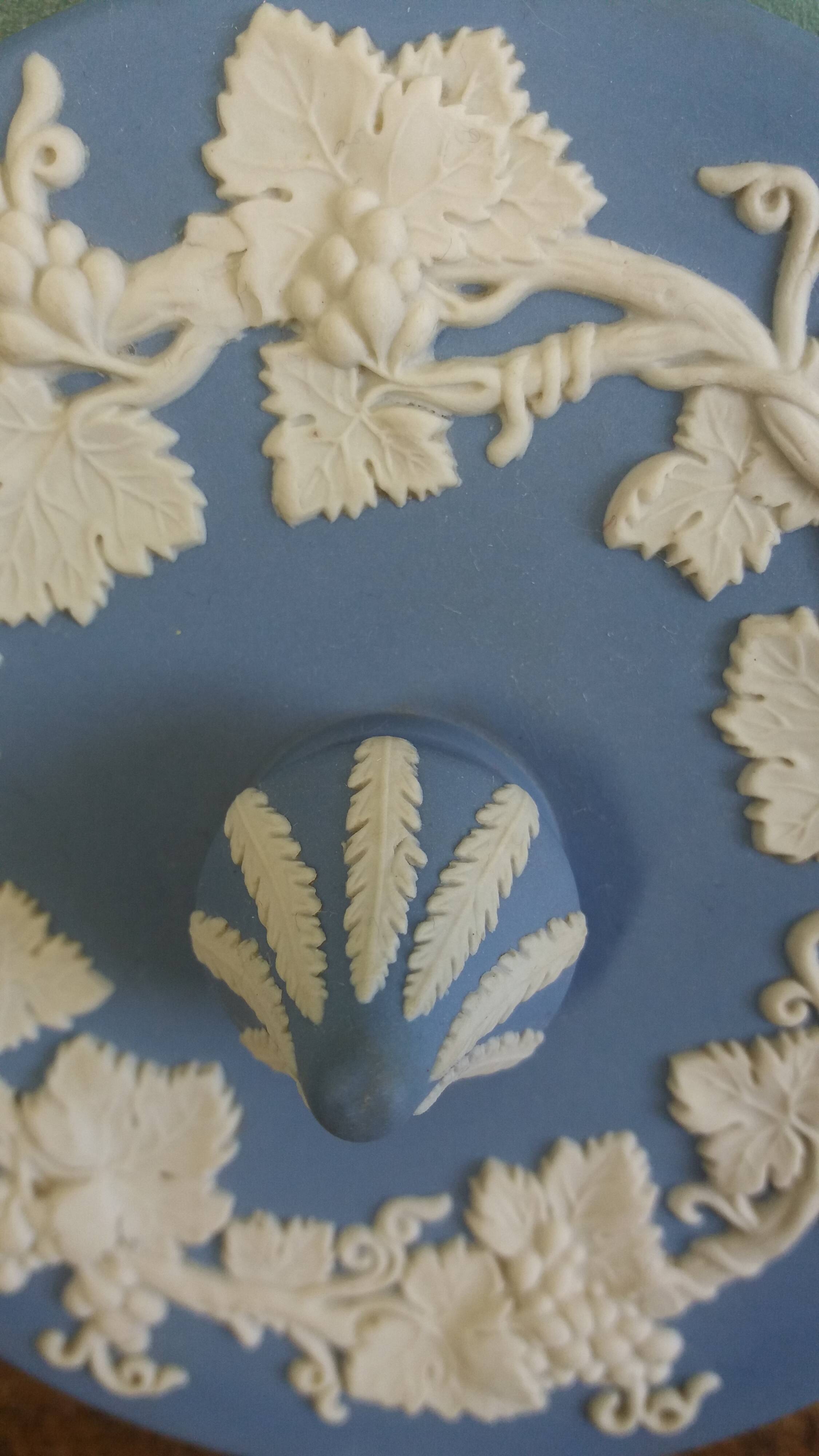 Wedgwood jasperware sweet box