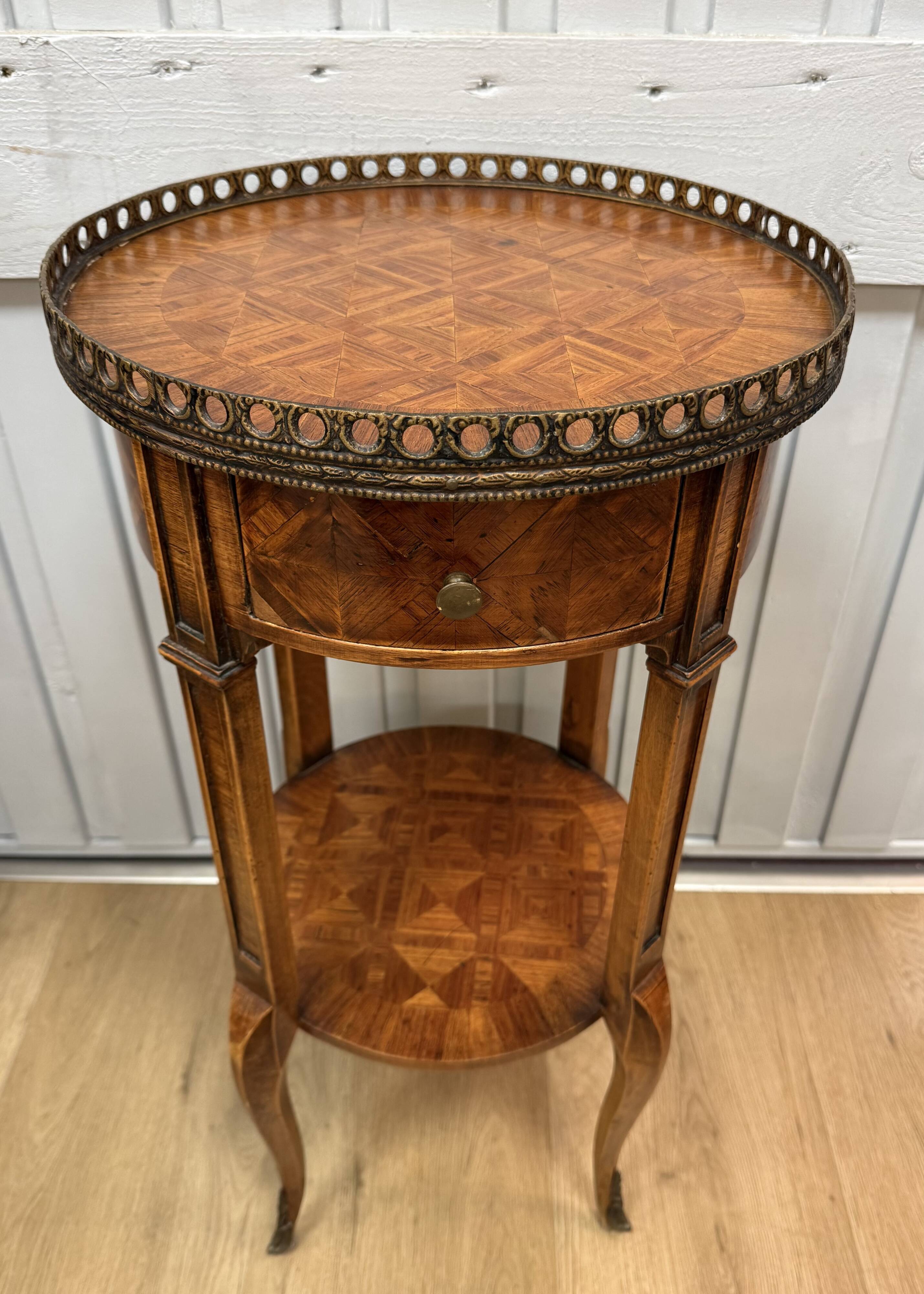 Transitional style side table